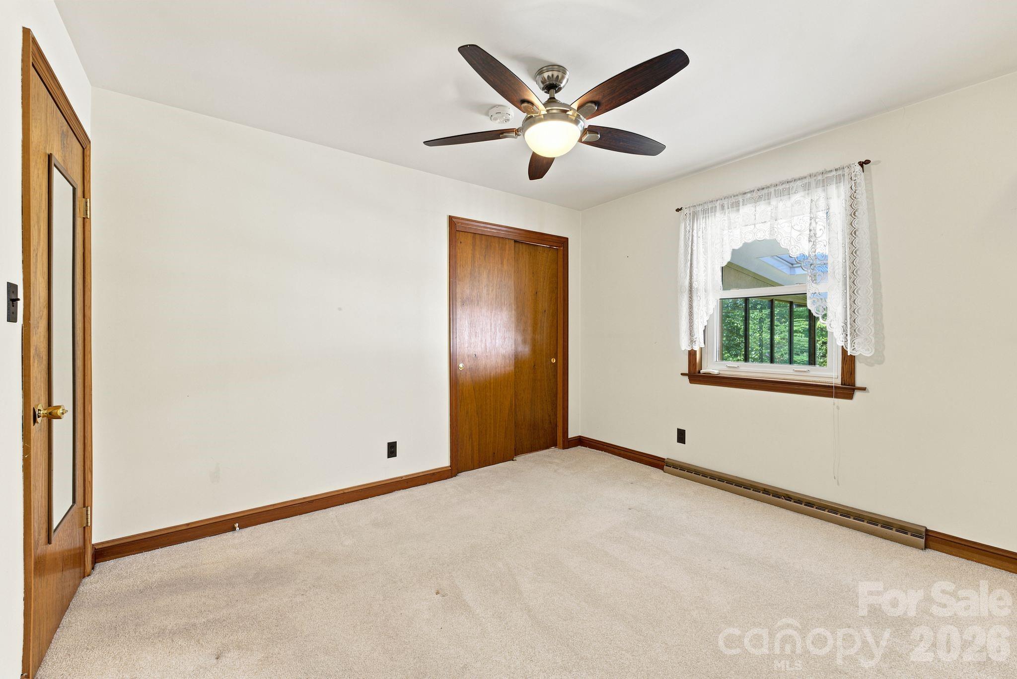 469 Sunset Drive Property Photo 21
