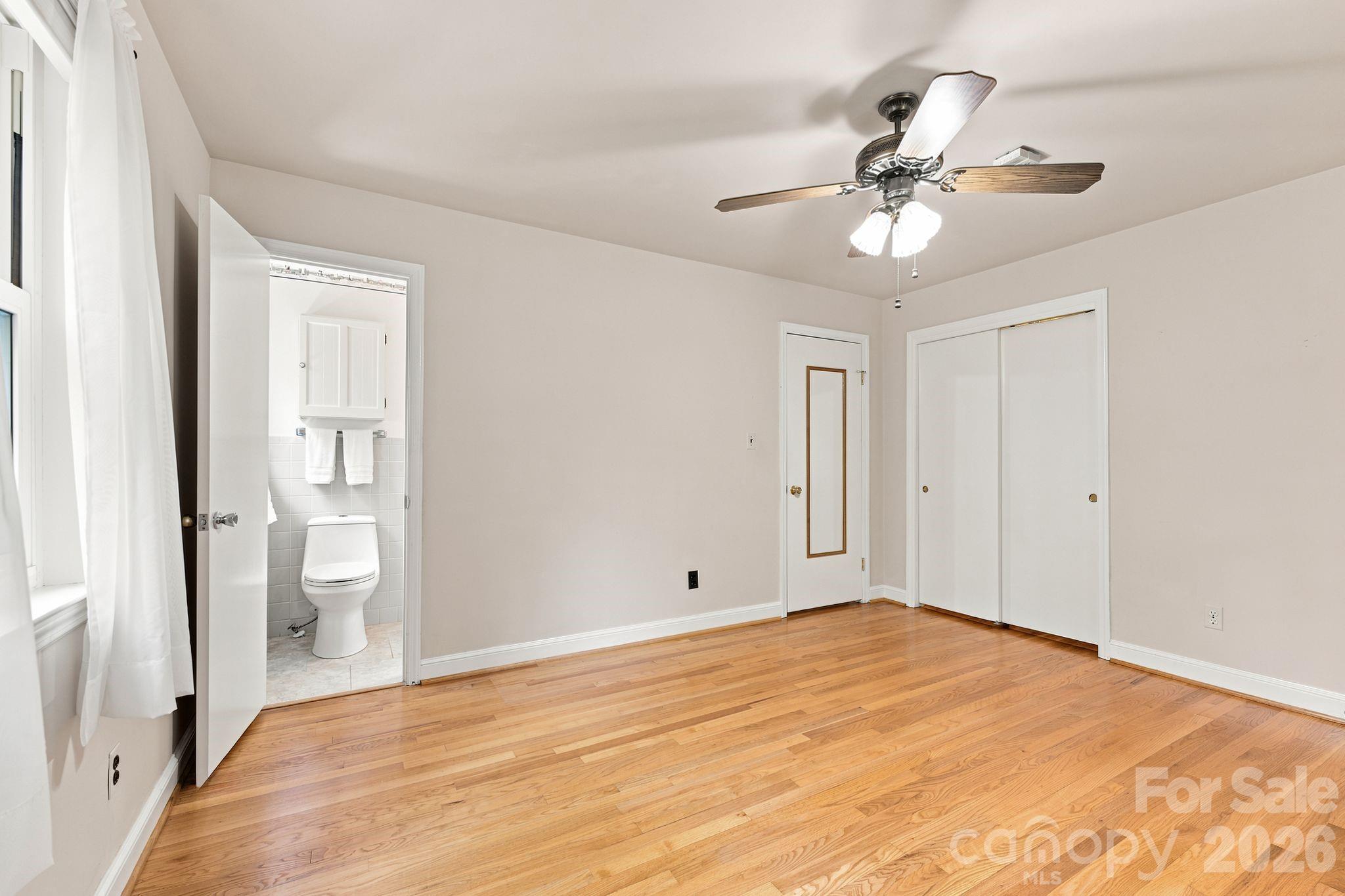 469 Sunset Drive Property Photo 24