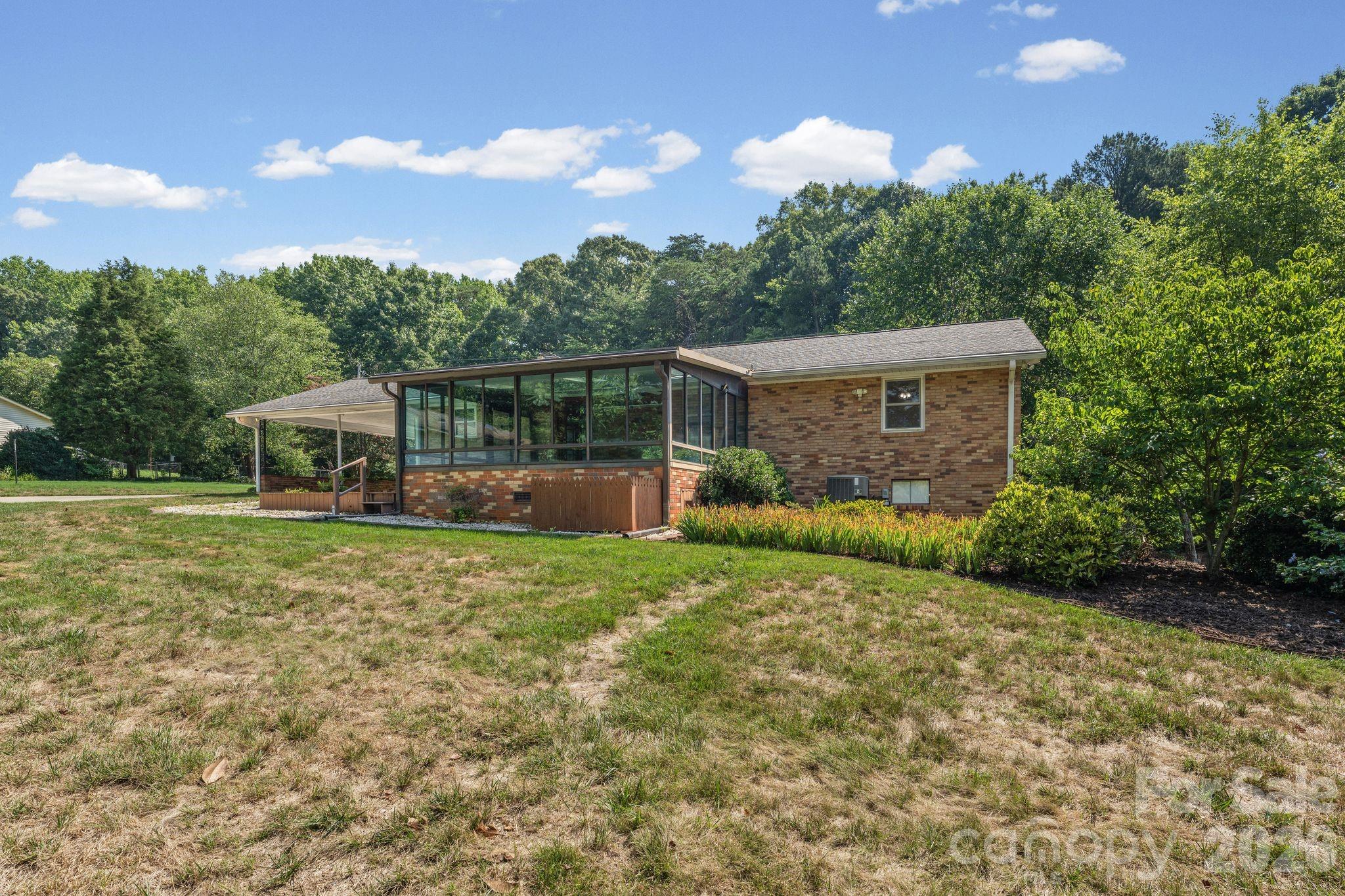 469 Sunset Drive Property Photo 45