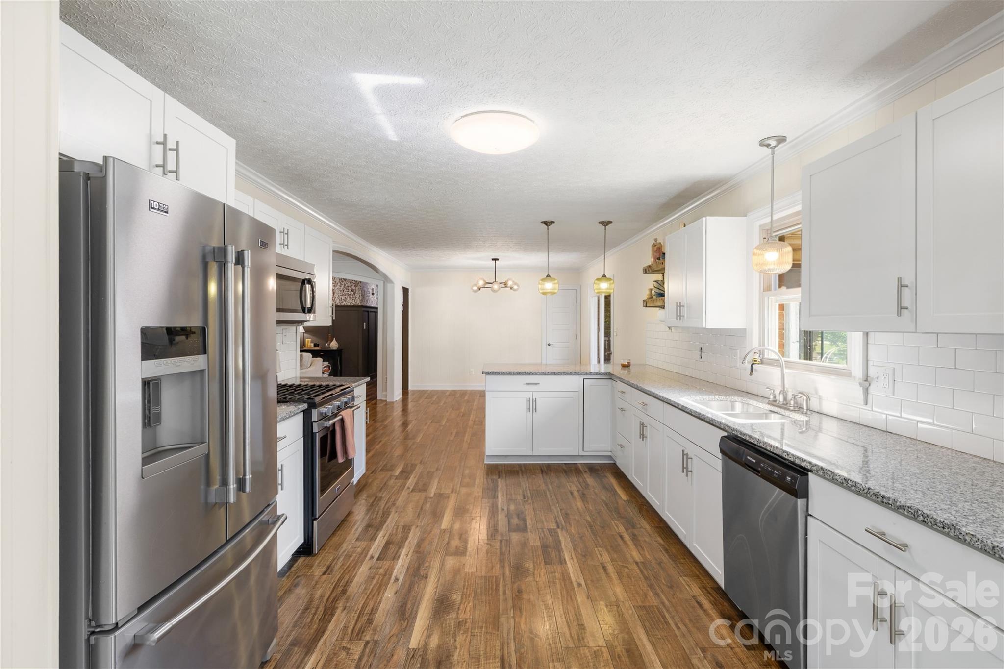 4022 Lynn Circle Property Photo 14