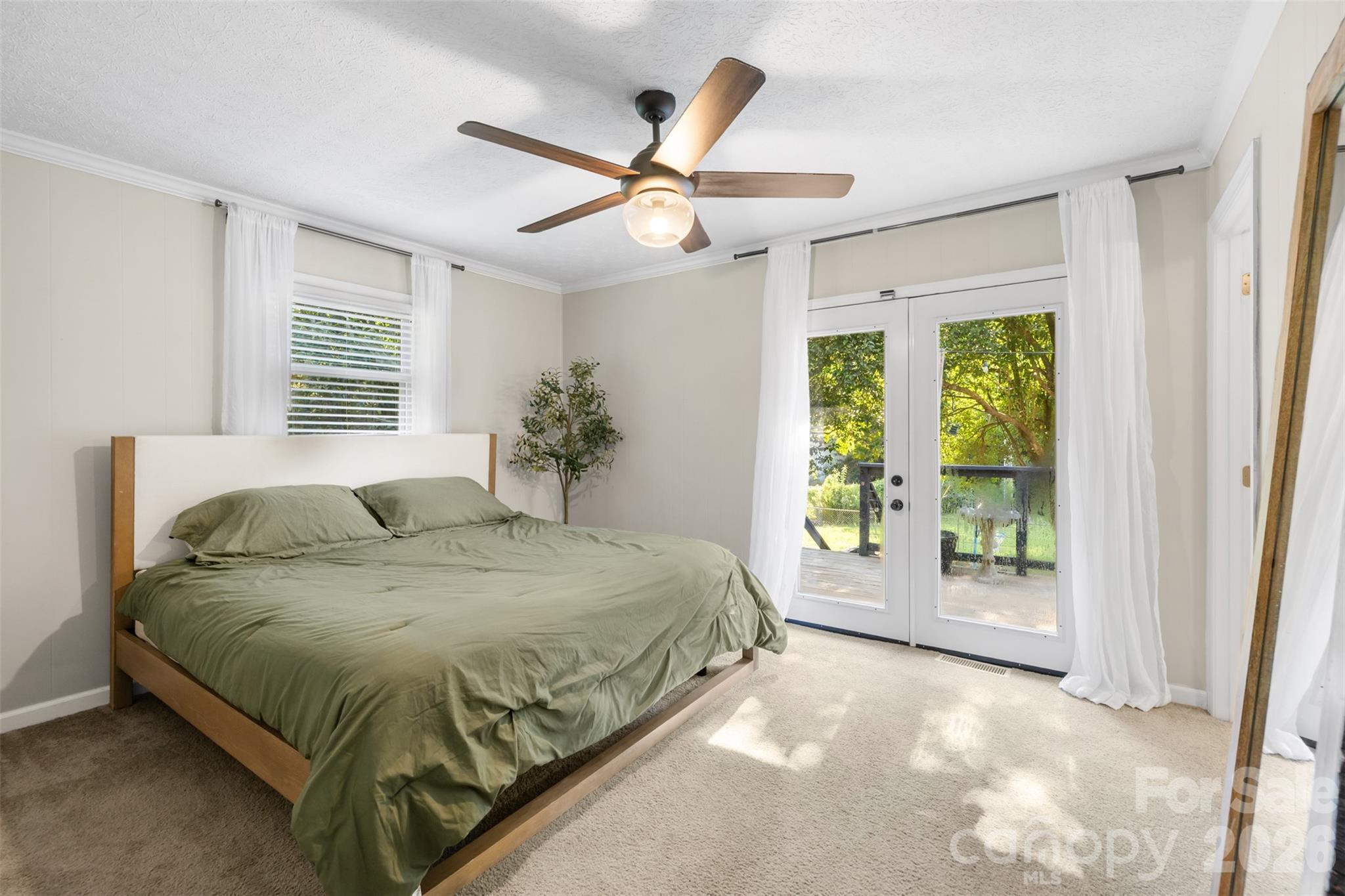 4022 Lynn Circle Property Photo 17