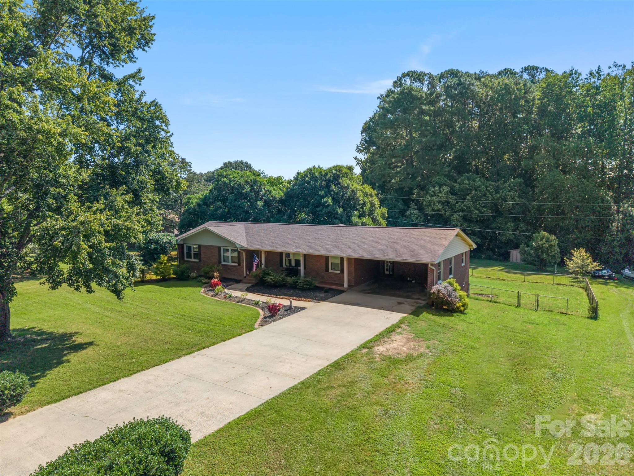 4022 Lynn Circle Property Photo 35