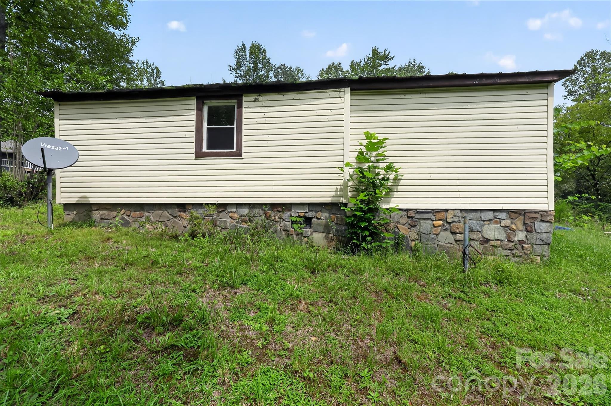 2797 Ht Road Property Photo 3