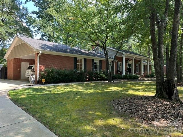 1414 Clark Place Property Photo 3