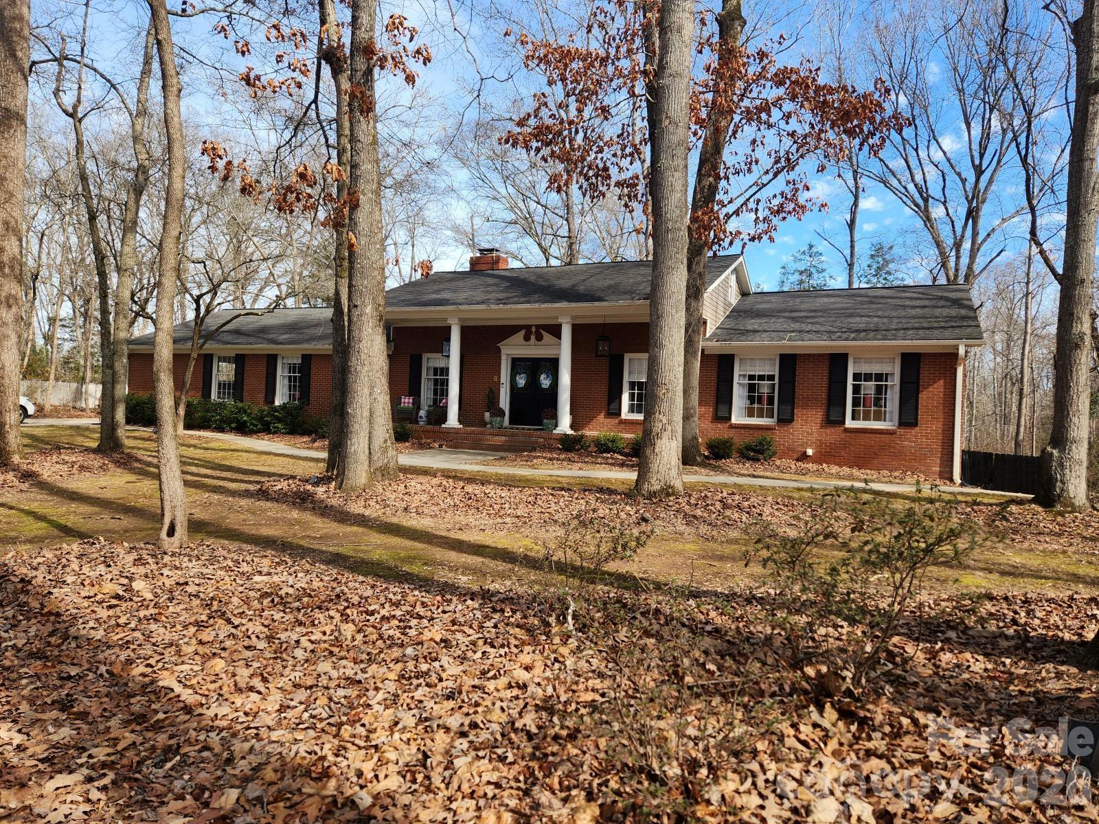 1414 Clark Place Property Photo 4