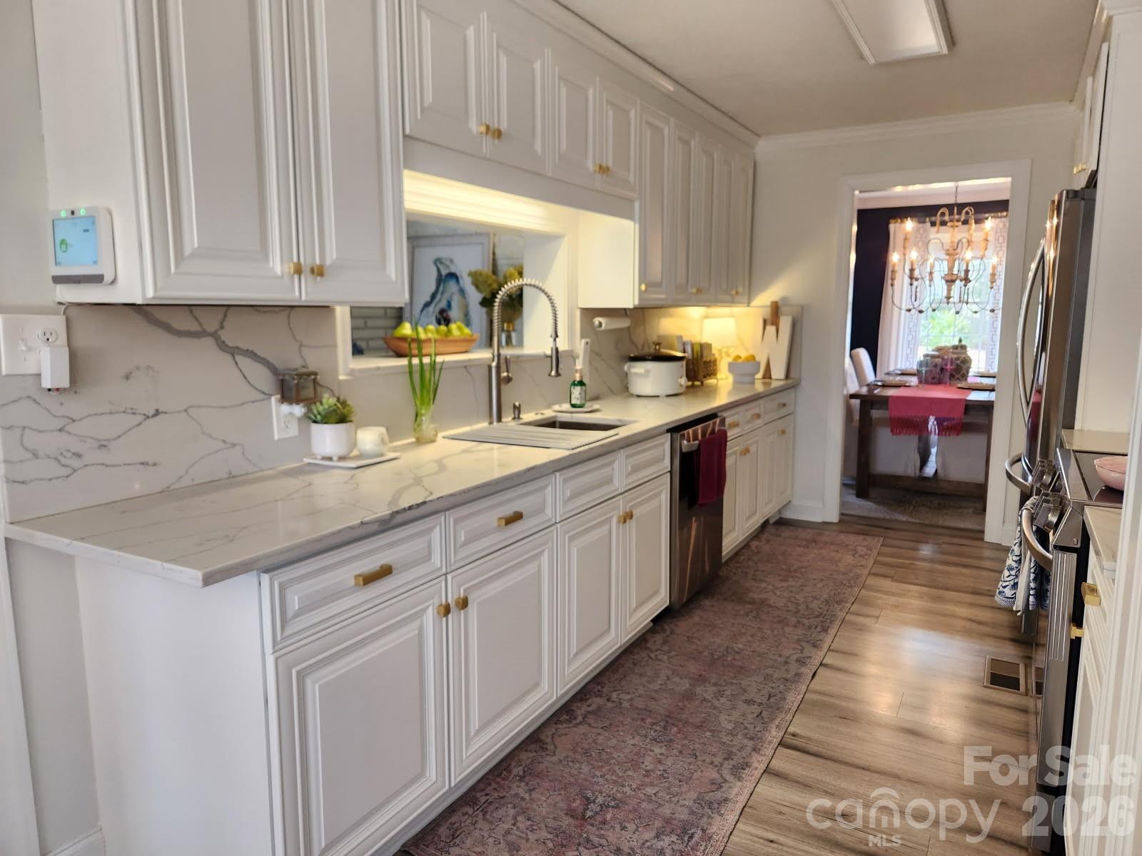 1414 Clark Place Property Photo 18