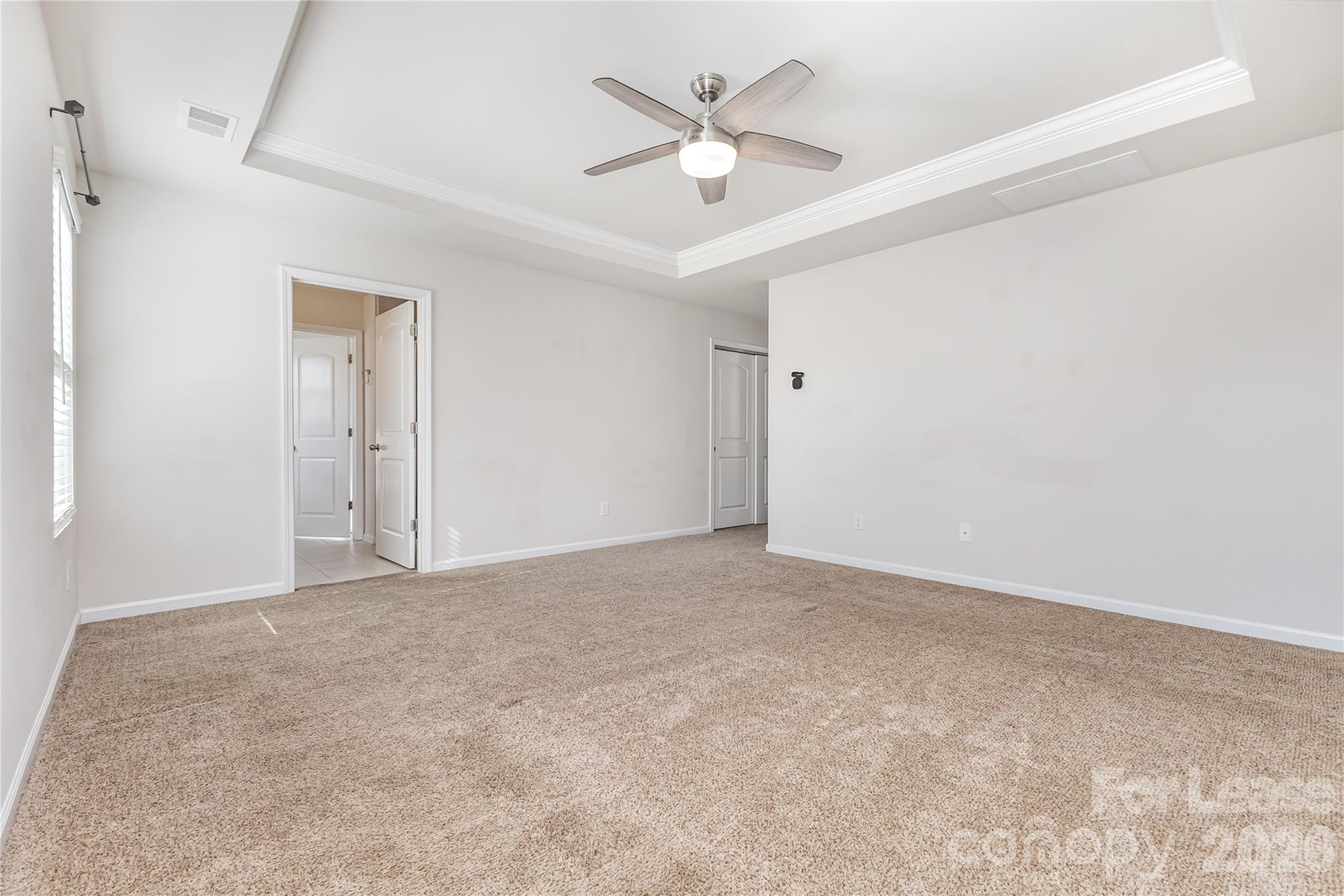 4421015 Property Photo 26