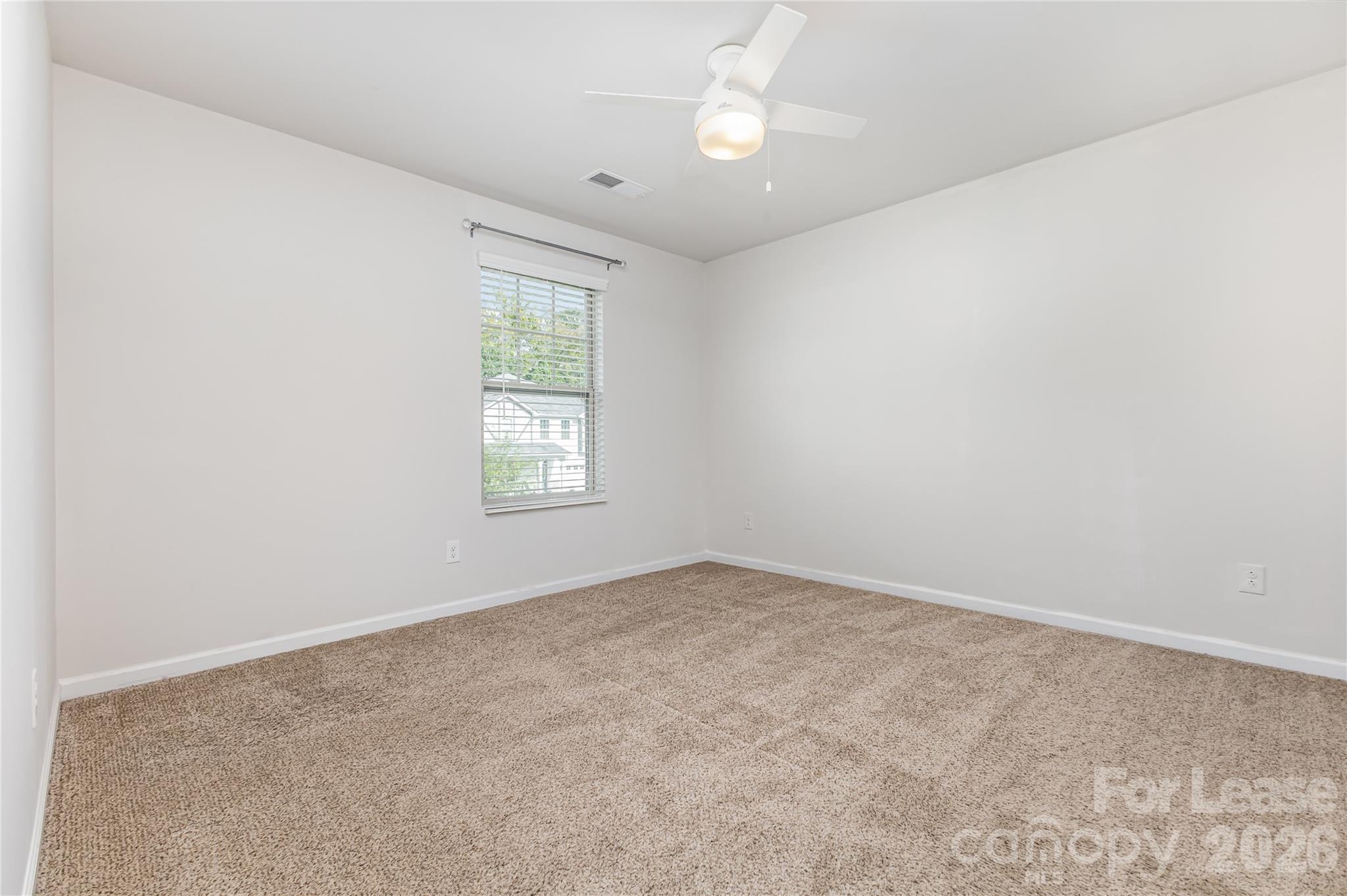 4421015 Property Photo 33