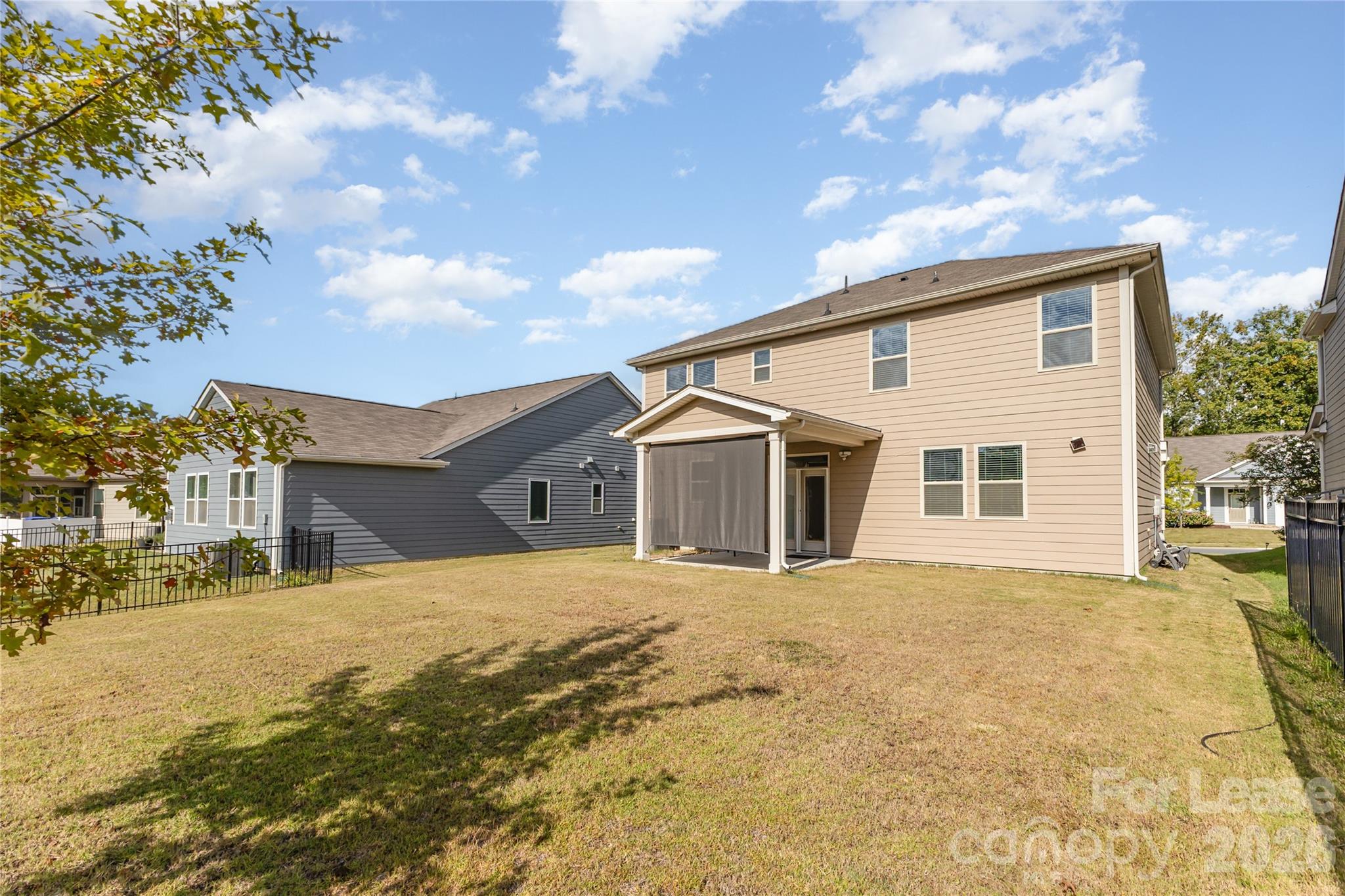 4421015 Property Photo 37