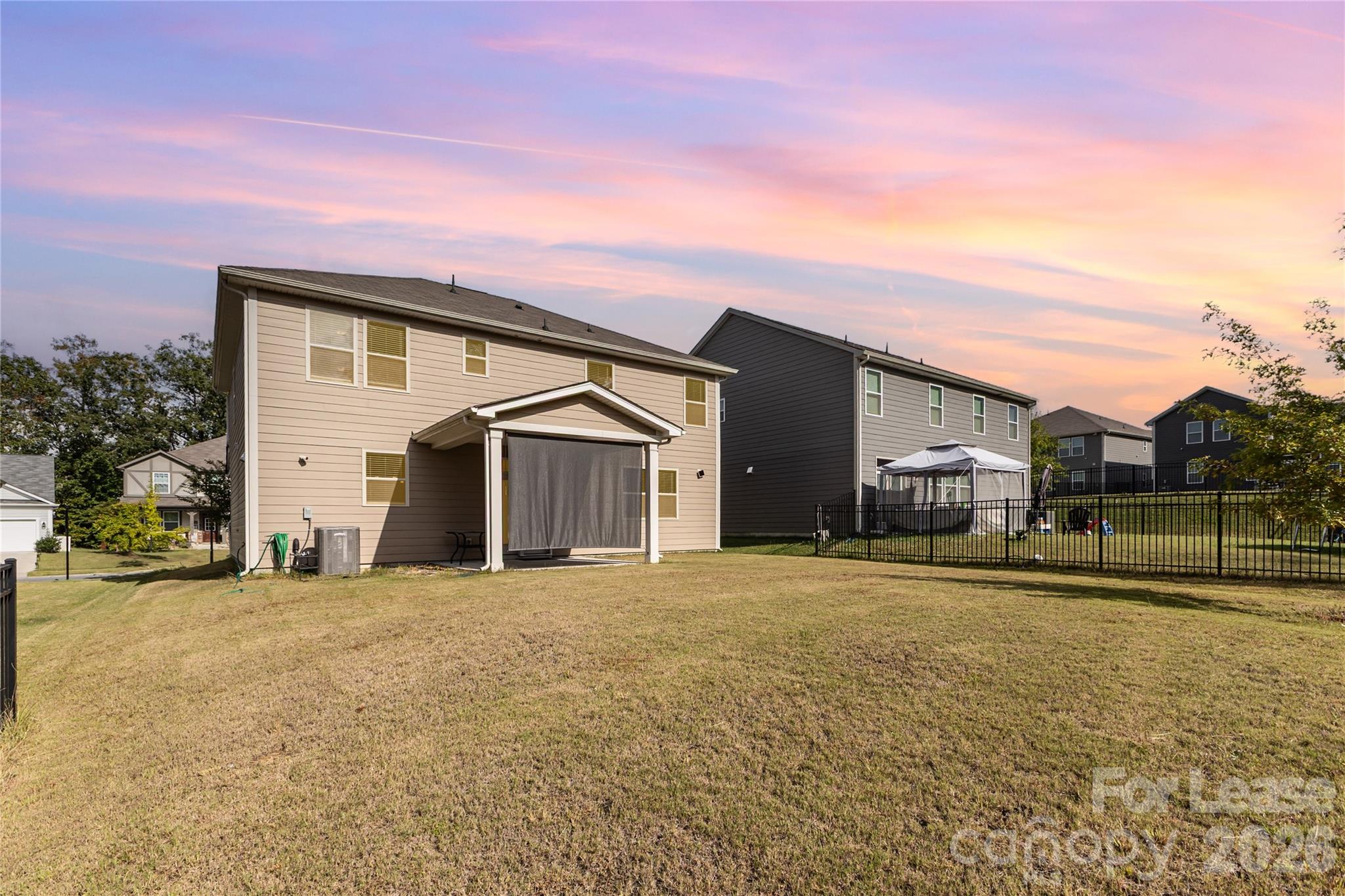 4421015 Property Photo 38