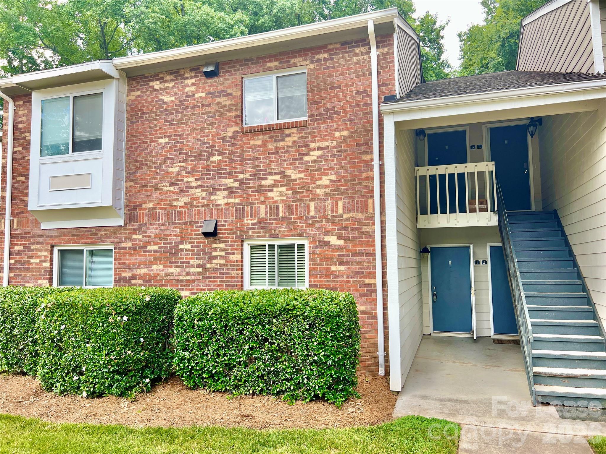 2901 Heathstead Place I Property Photo 1