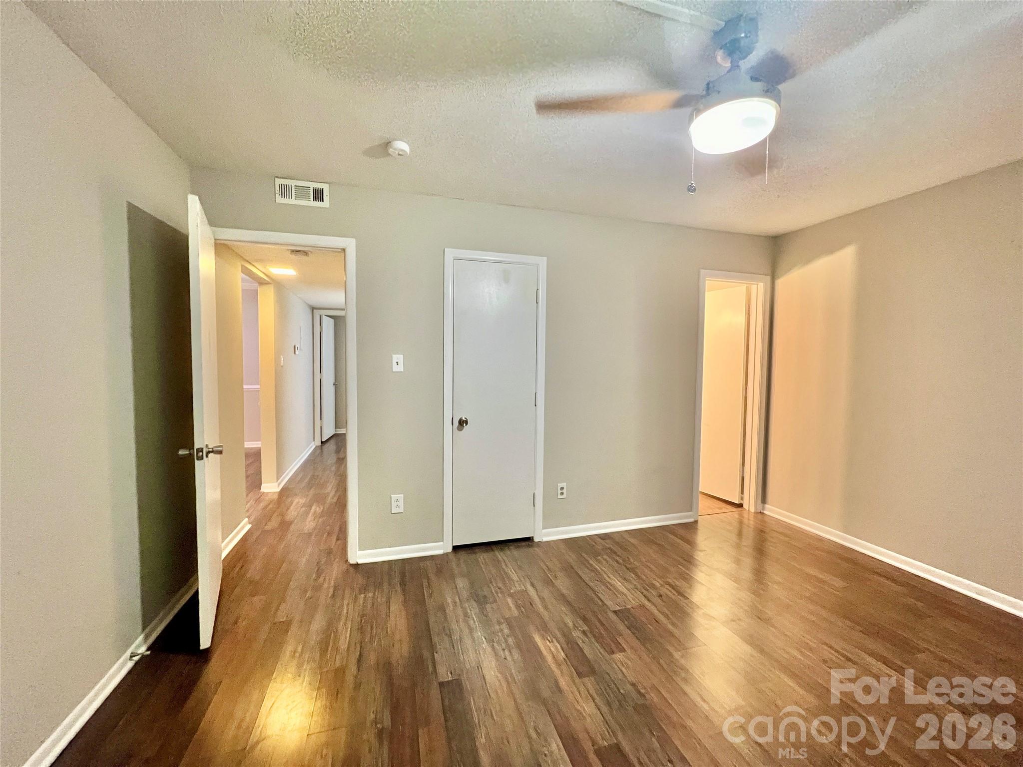 2901 Heathstead Place I Property Photo 11
