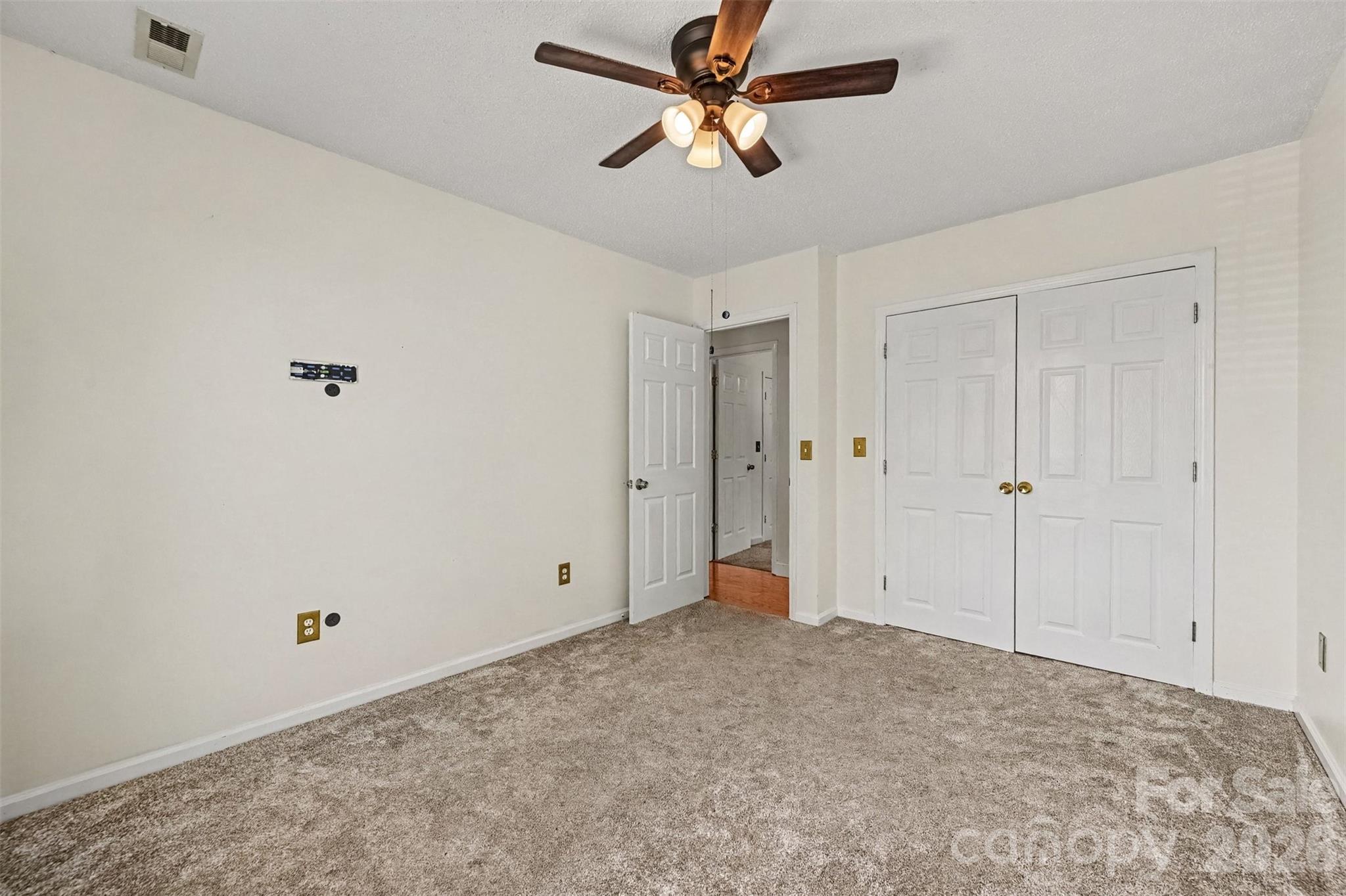 204 Rowland Avenue Property Photo 23