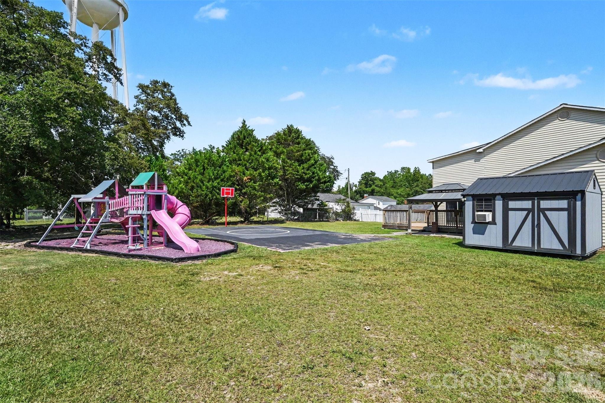 204 Rowland Avenue Property Photo 29