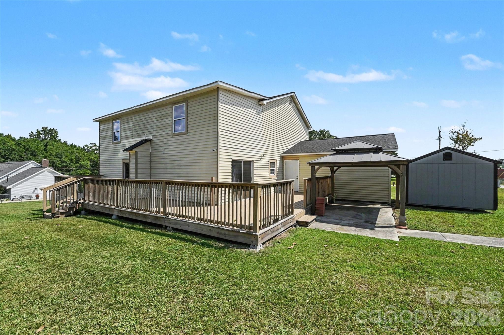 204 Rowland Avenue Property Photo 30