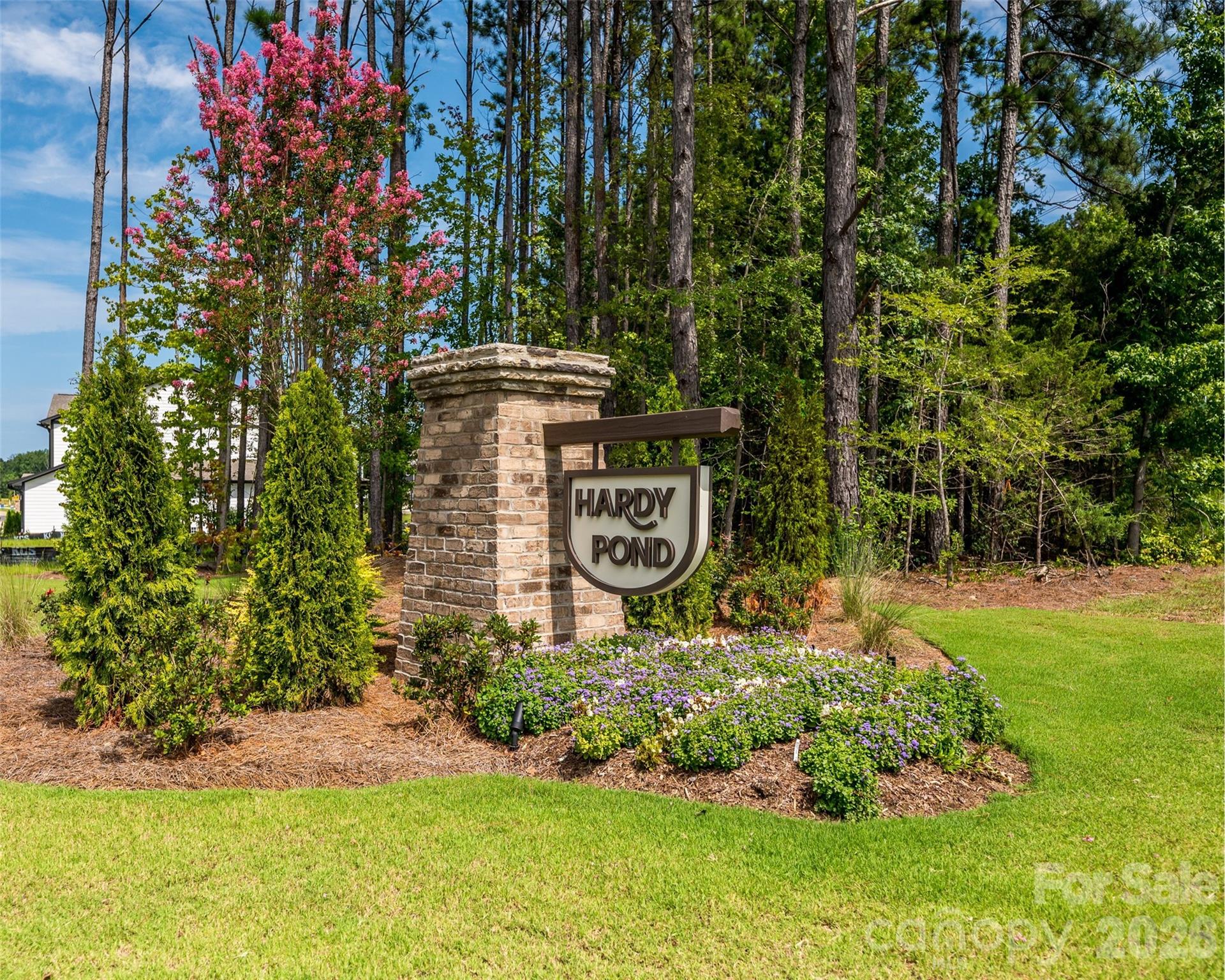 558 Cape Cod Way Property Photo 5