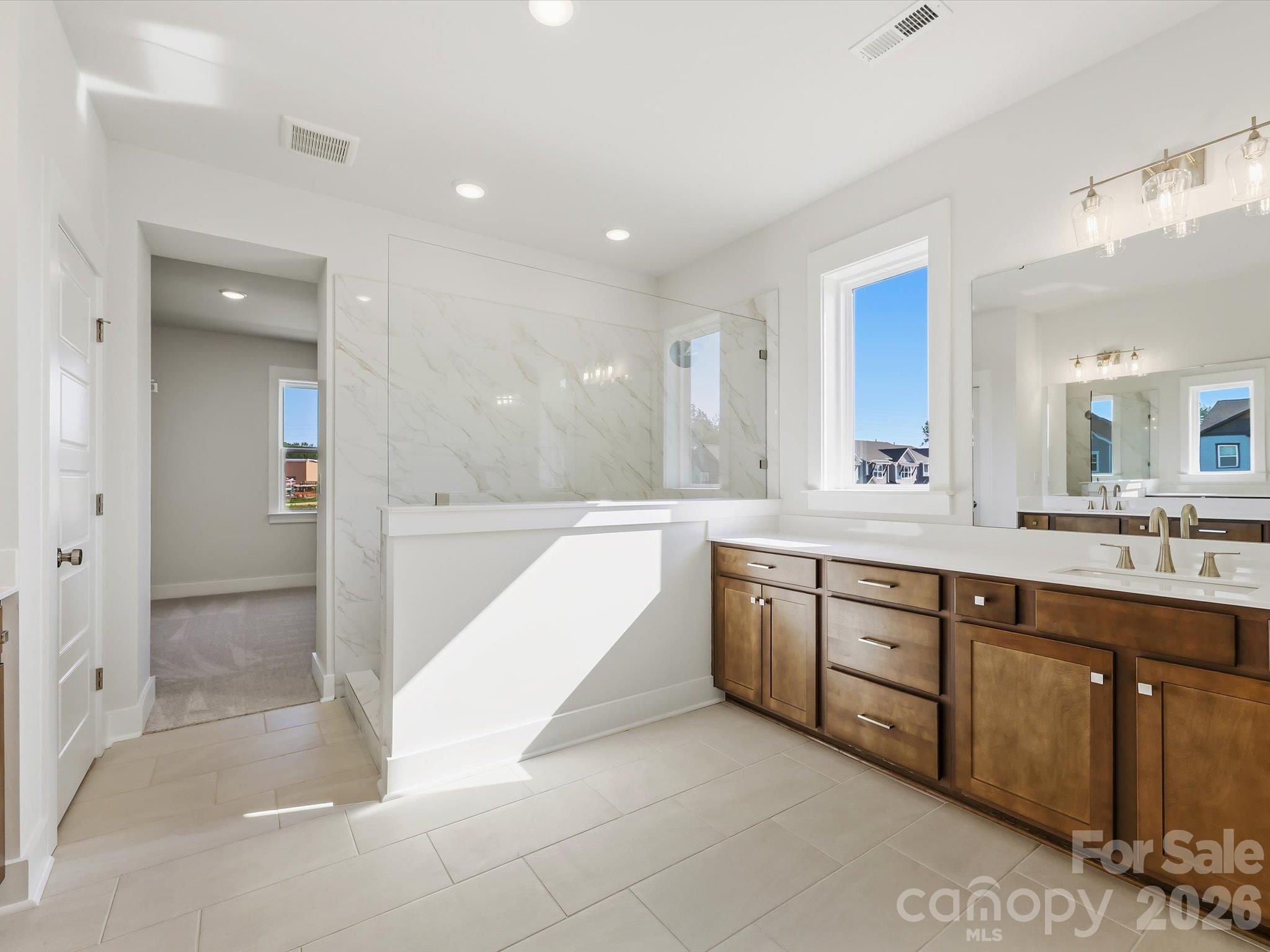 558 Cape Cod Way Property Photo 39