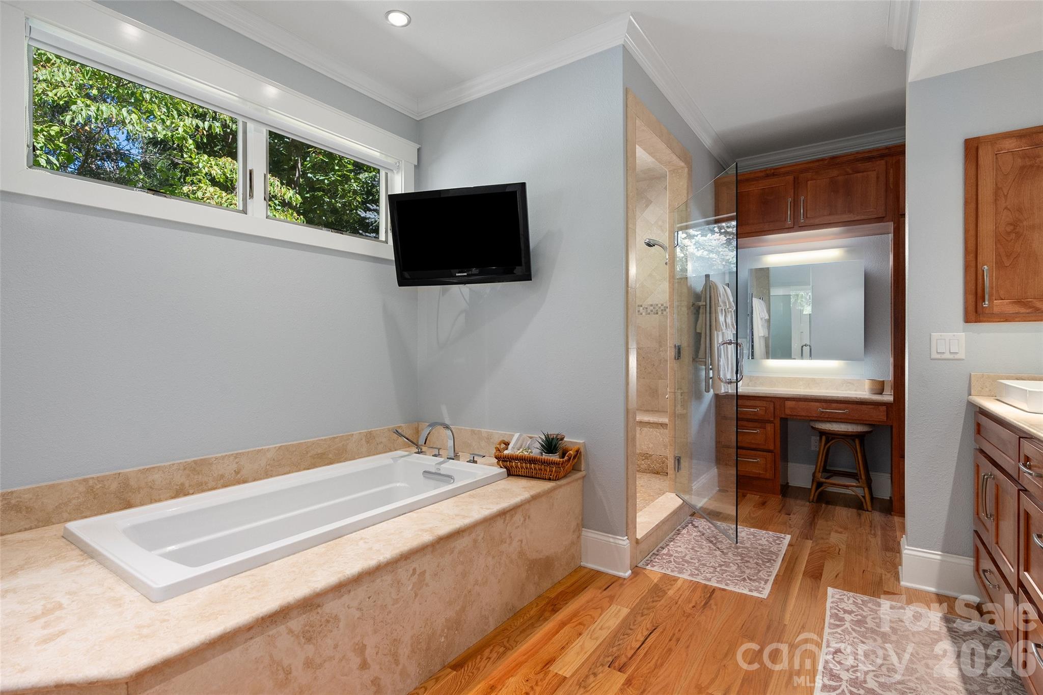 330 Sanctuary Drive Property Photo 15