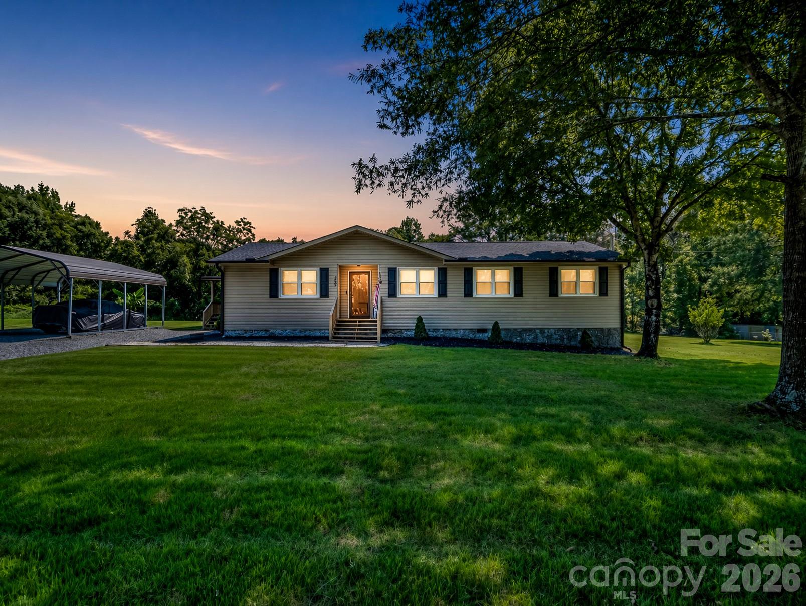 252 Old Sunshine Road Property Photo 2