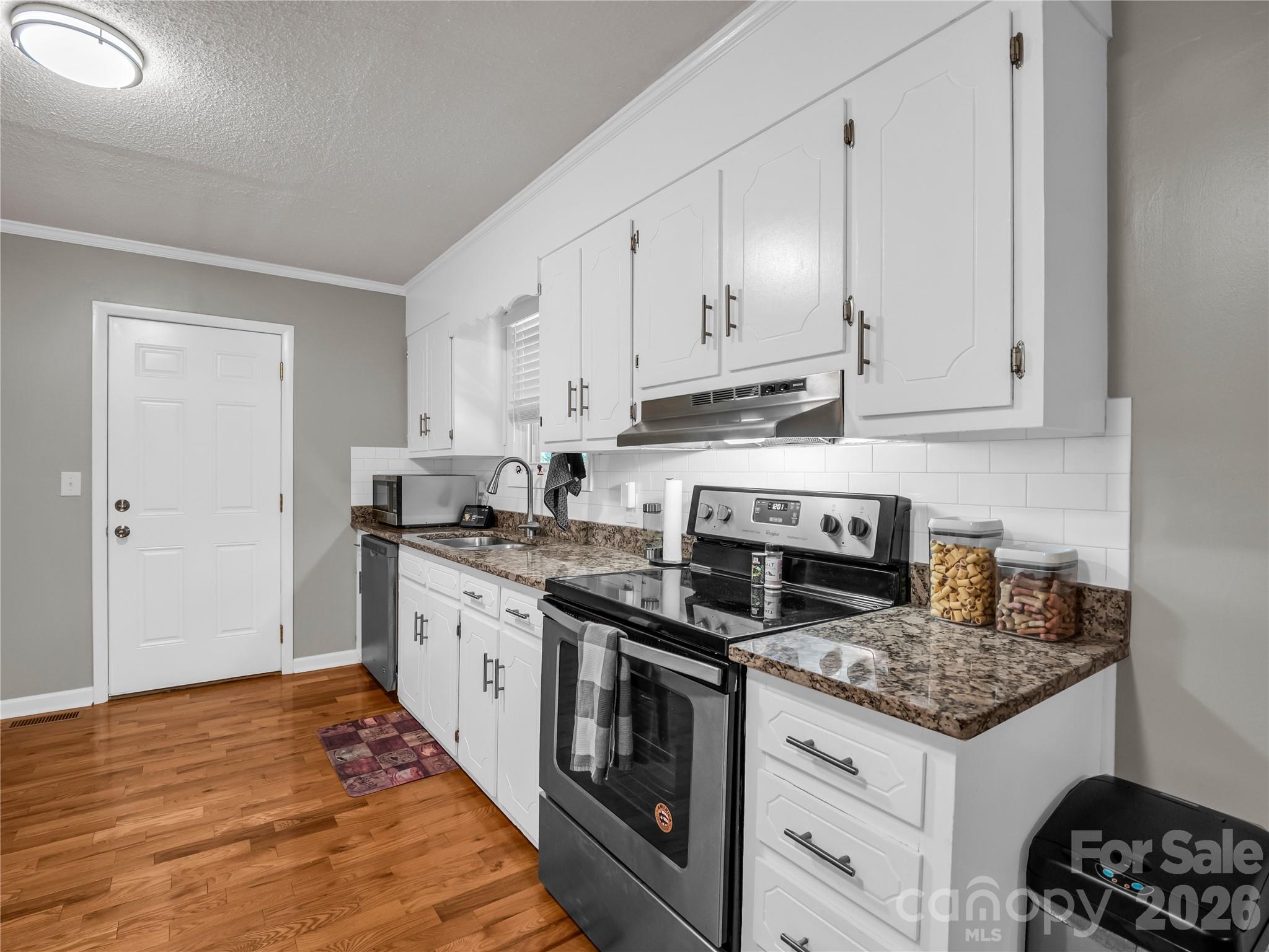 252 Old Sunshine Road Property Photo 11