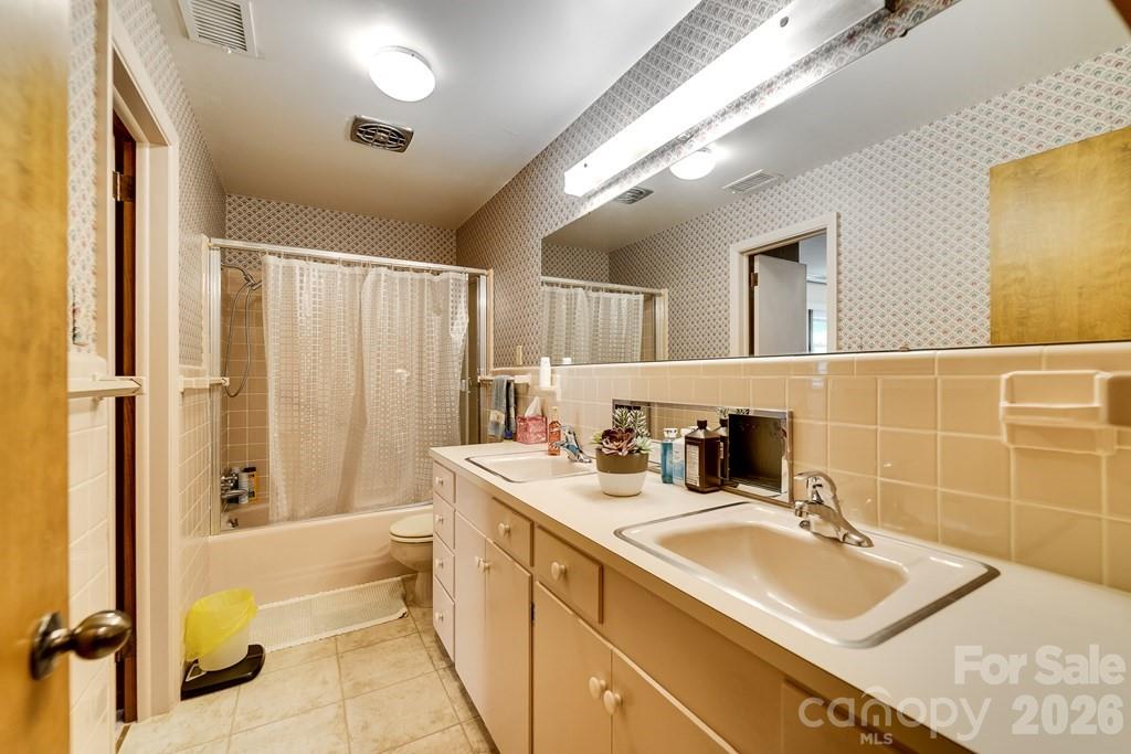 144 Cherry Street Property Photo 12