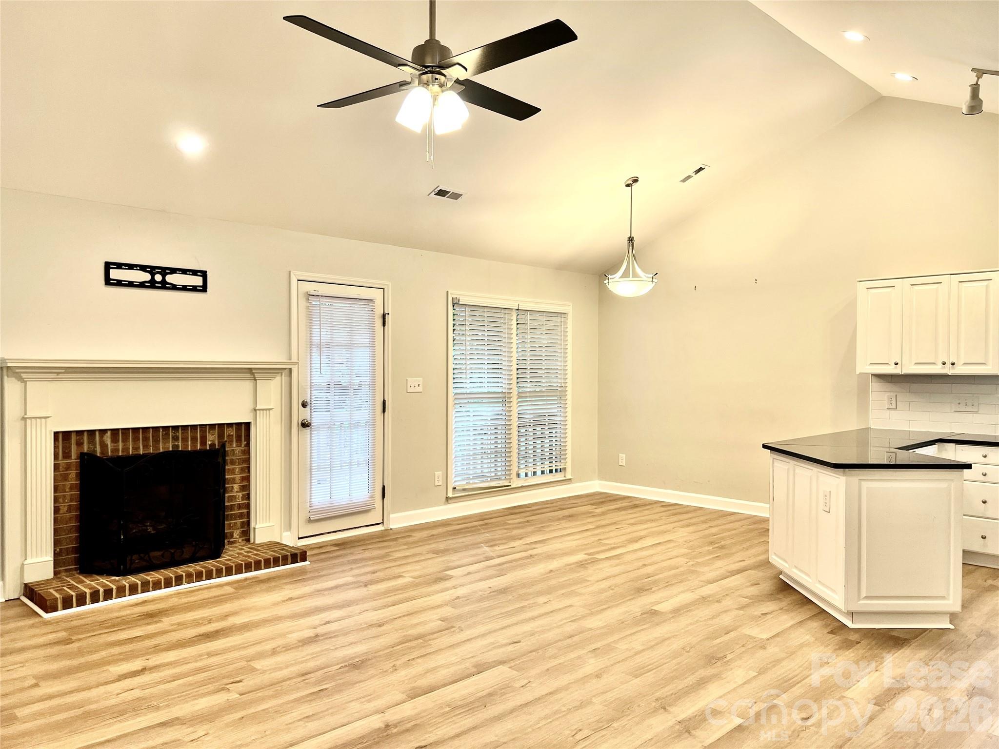 4409 Stonefield Drive Property Photo 10