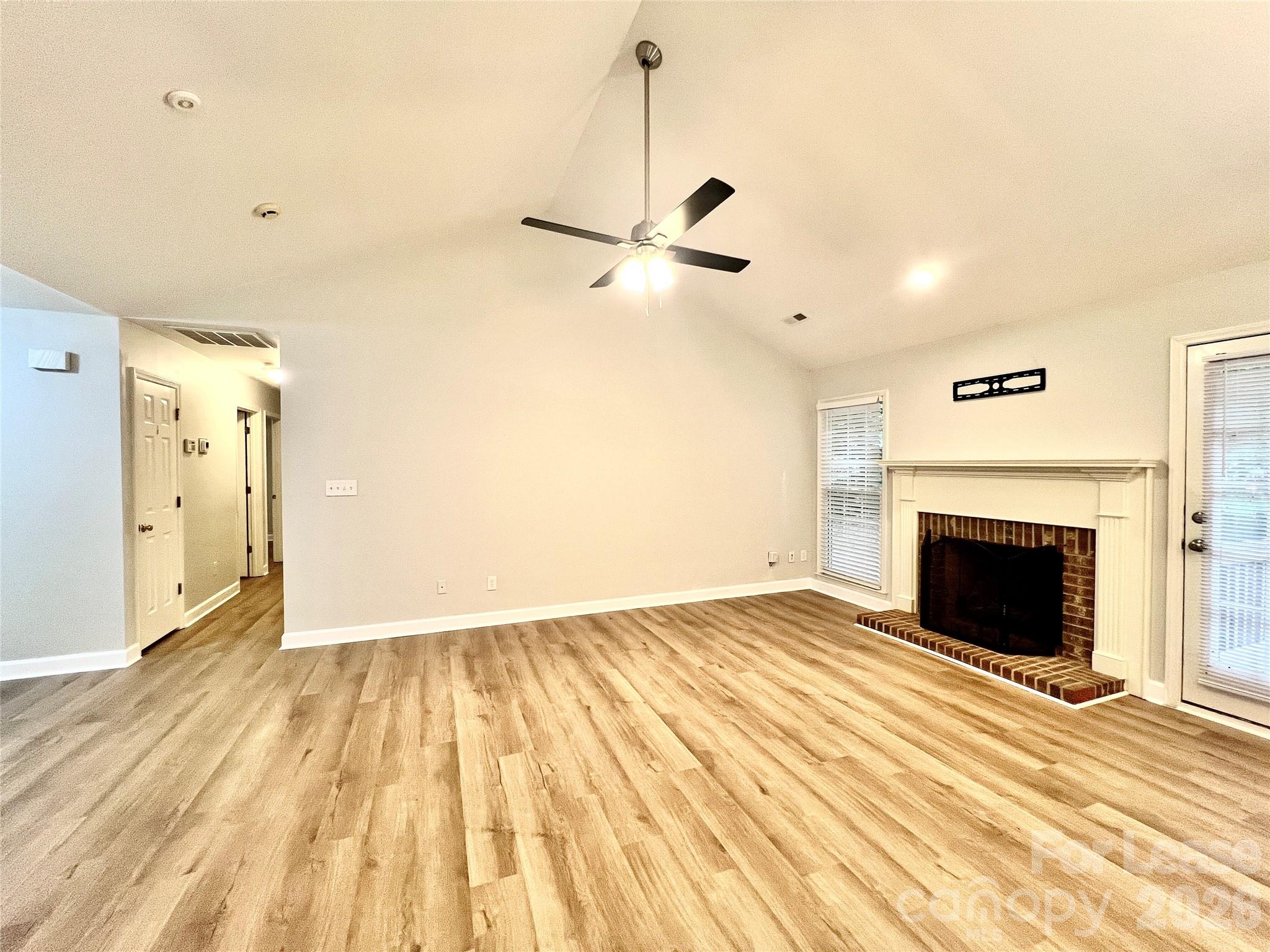 4409 Stonefield Drive Property Photo 12