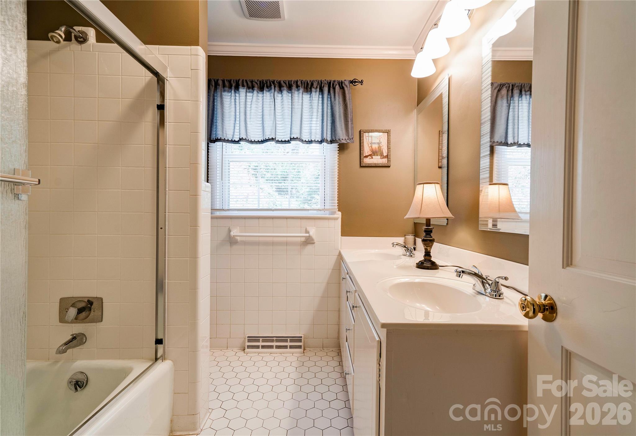 1235 Brookwood Road Property Photo 23