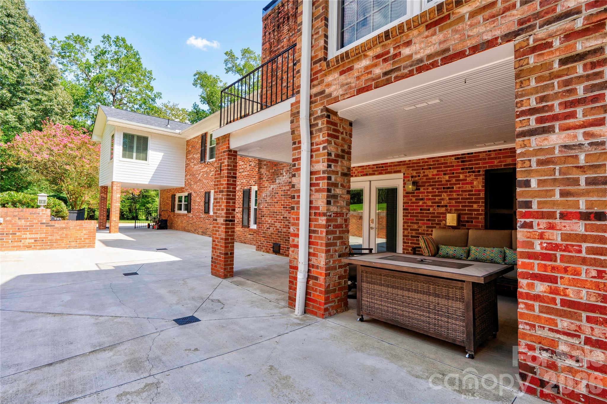 1235 Brookwood Road Property Photo 43