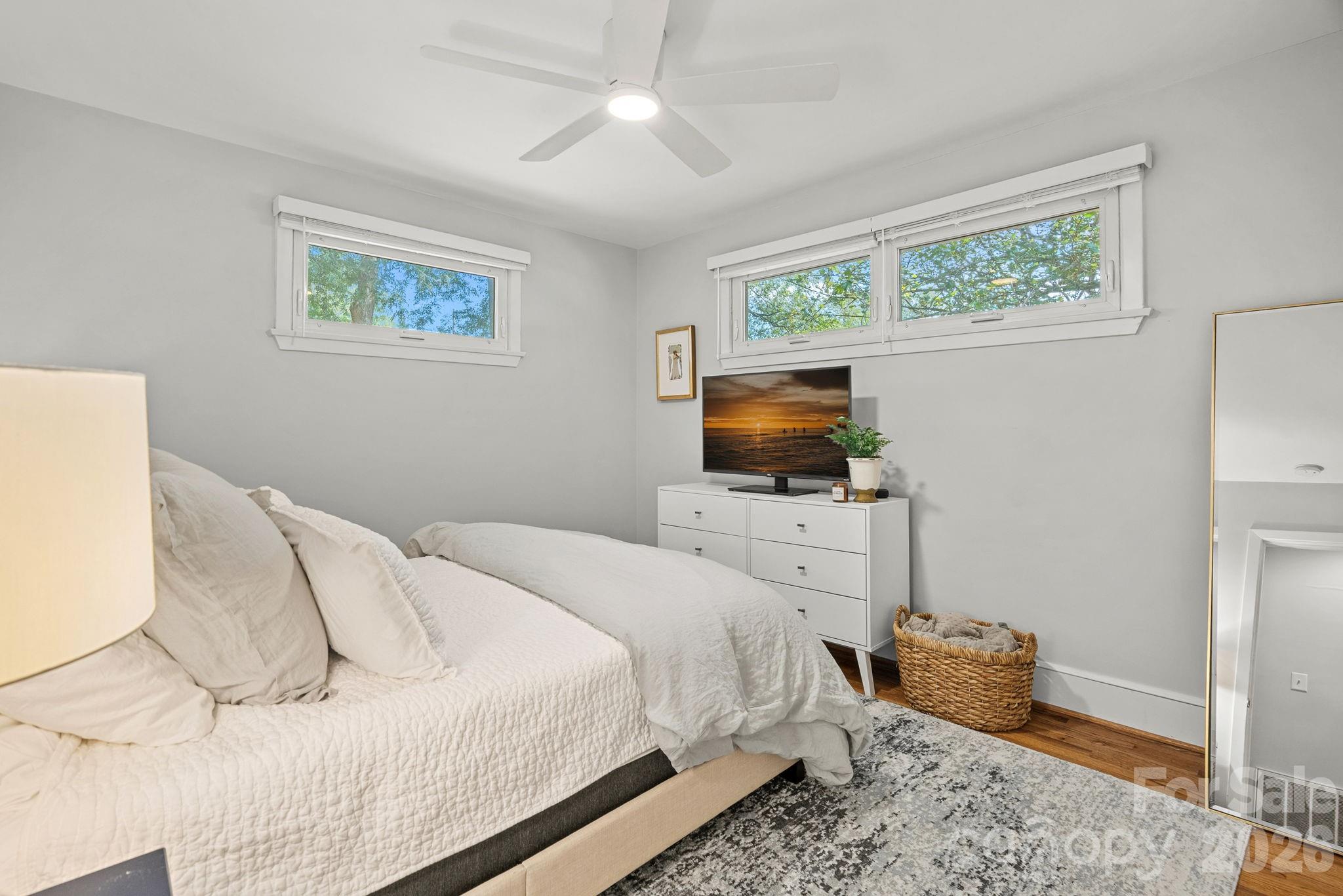 4703 Woodlark Lane Property Photo 11