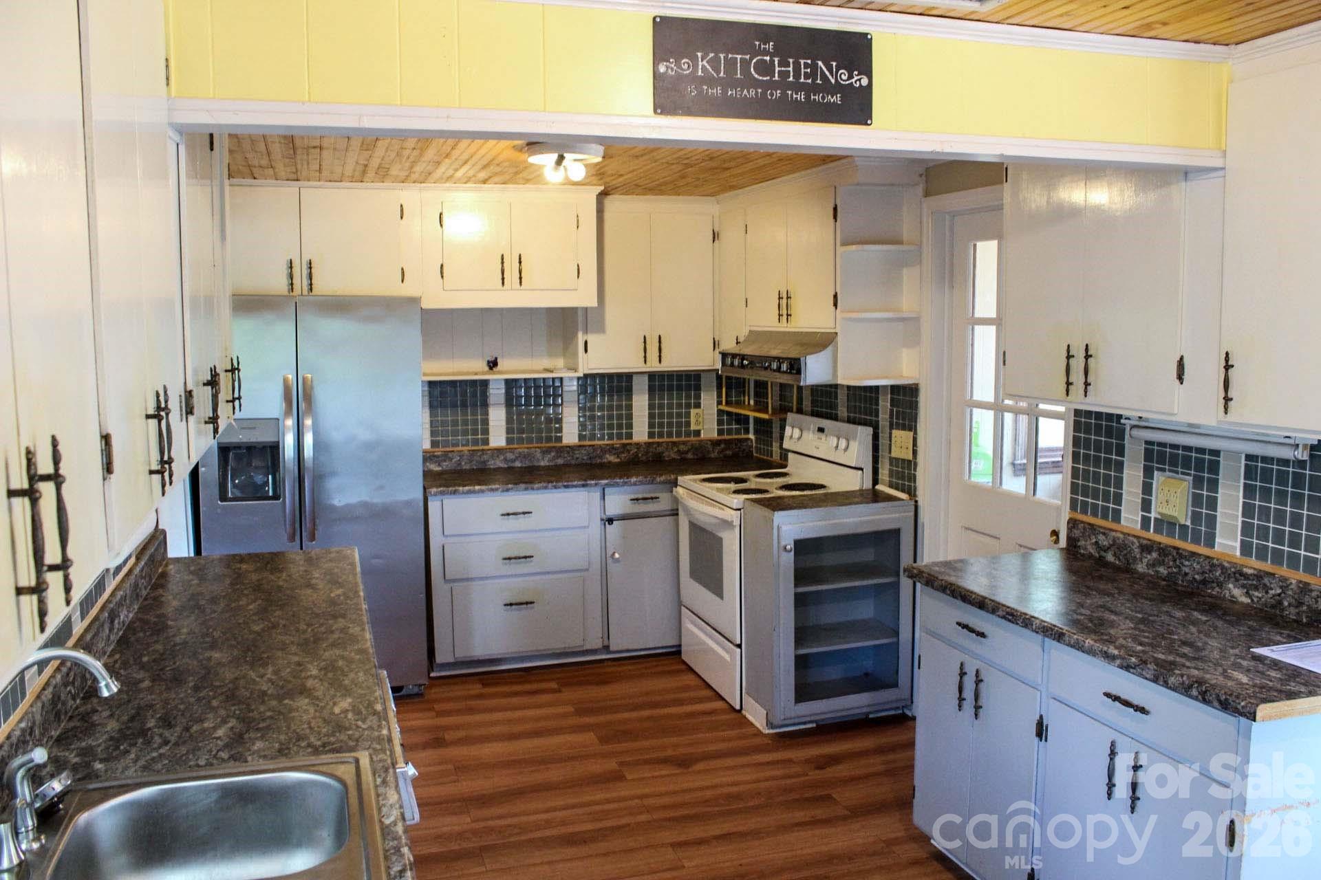 70 Fox Mountain Road Property Photo 18