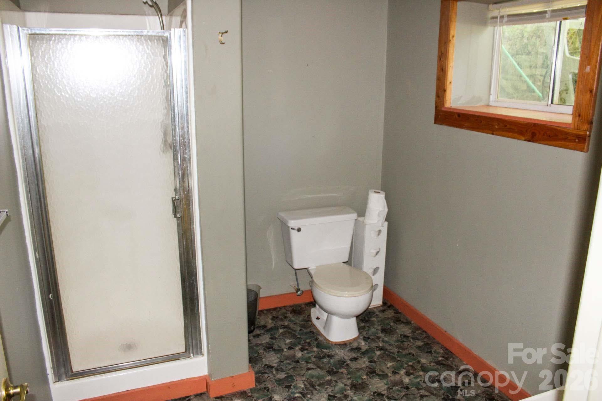 70 Fox Mountain Road Property Photo 36