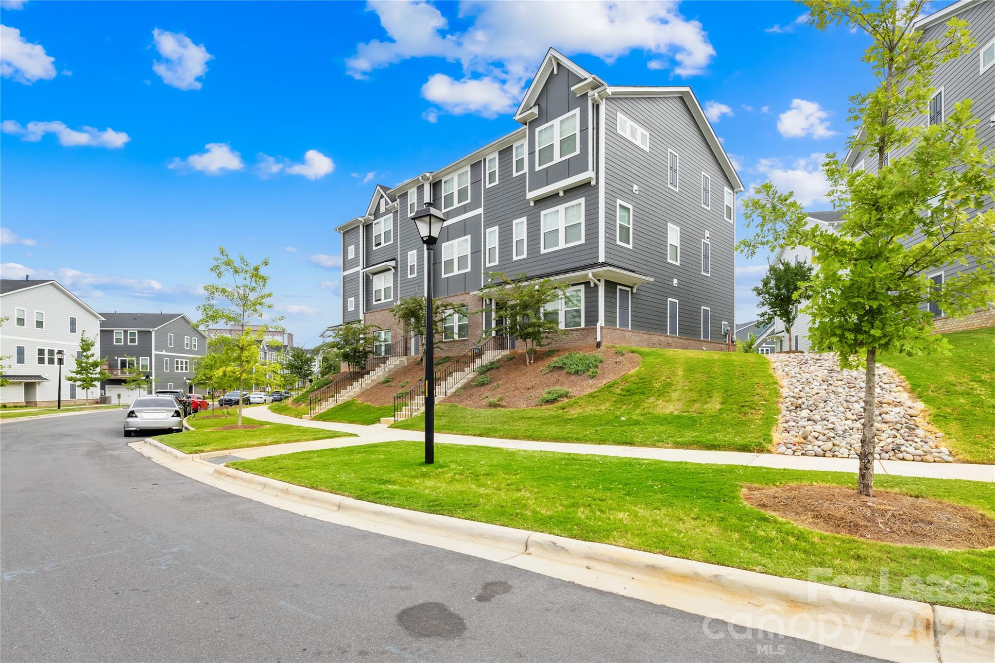 4421064 Property Photo 2