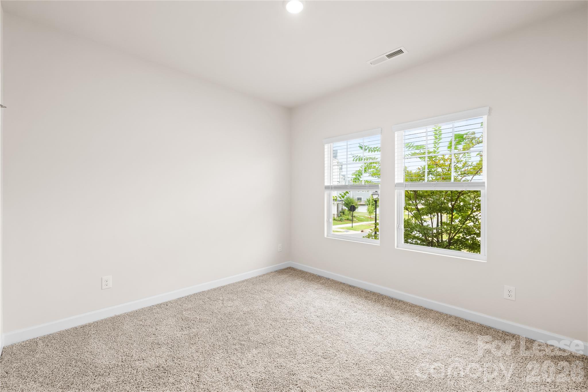 4421064 Property Photo 5