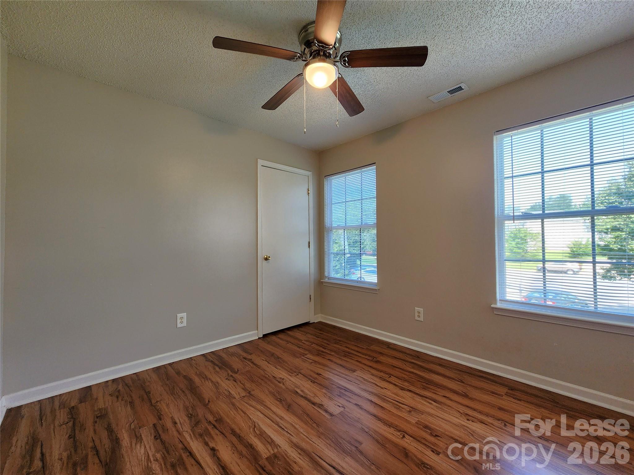 3046 Talledaga Lane Property Photo 10