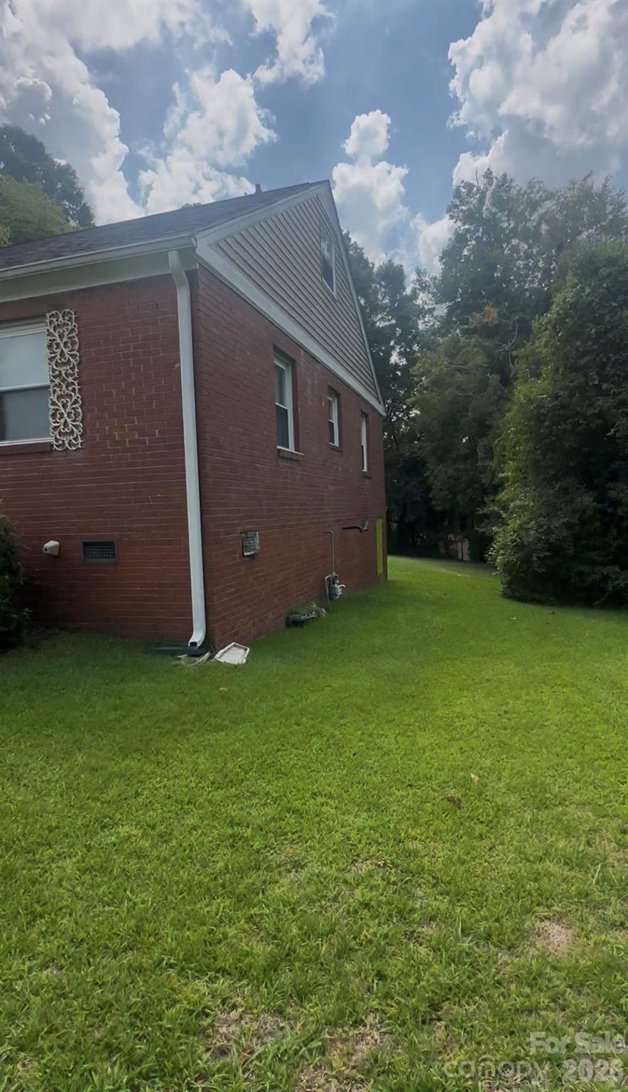 543 Bowman Road Property Photo 3