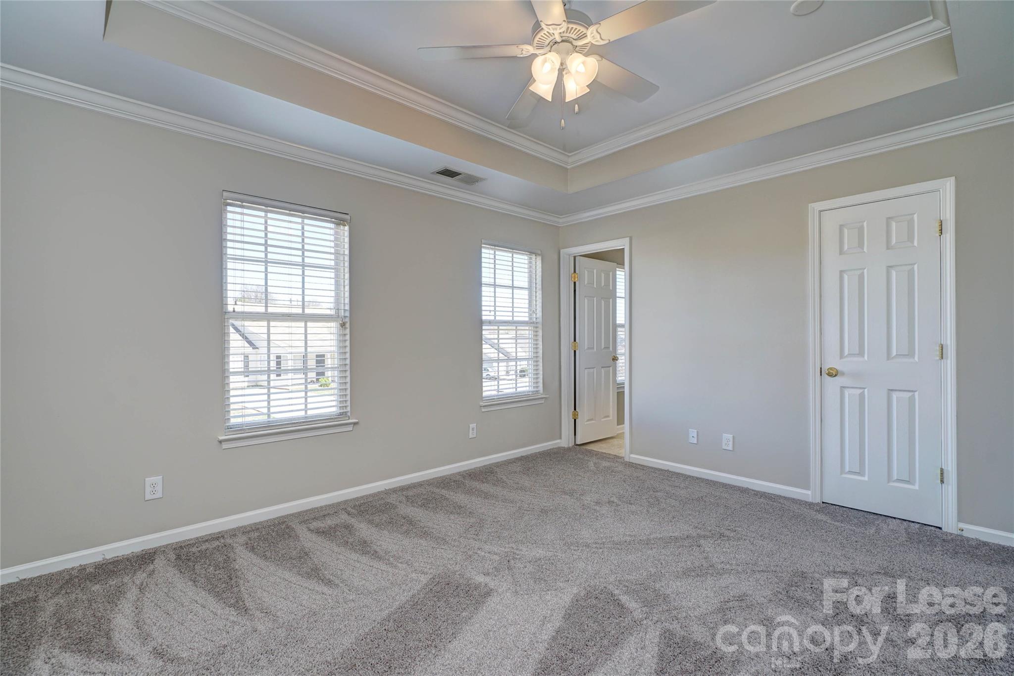 2034 Wexford Way Property Photo 14