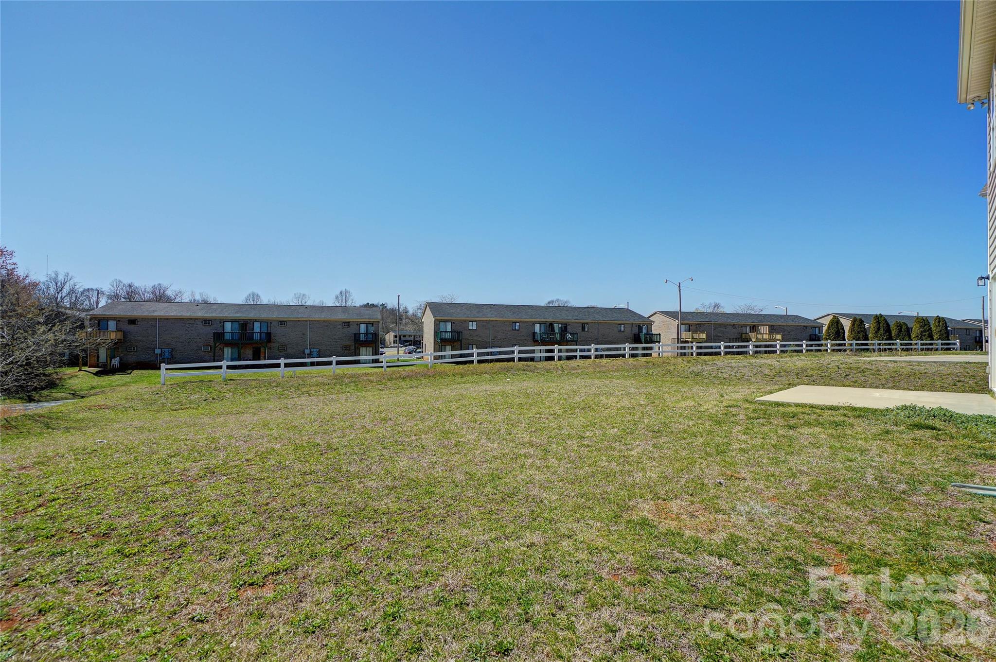 2034 Wexford Way Property Photo 23