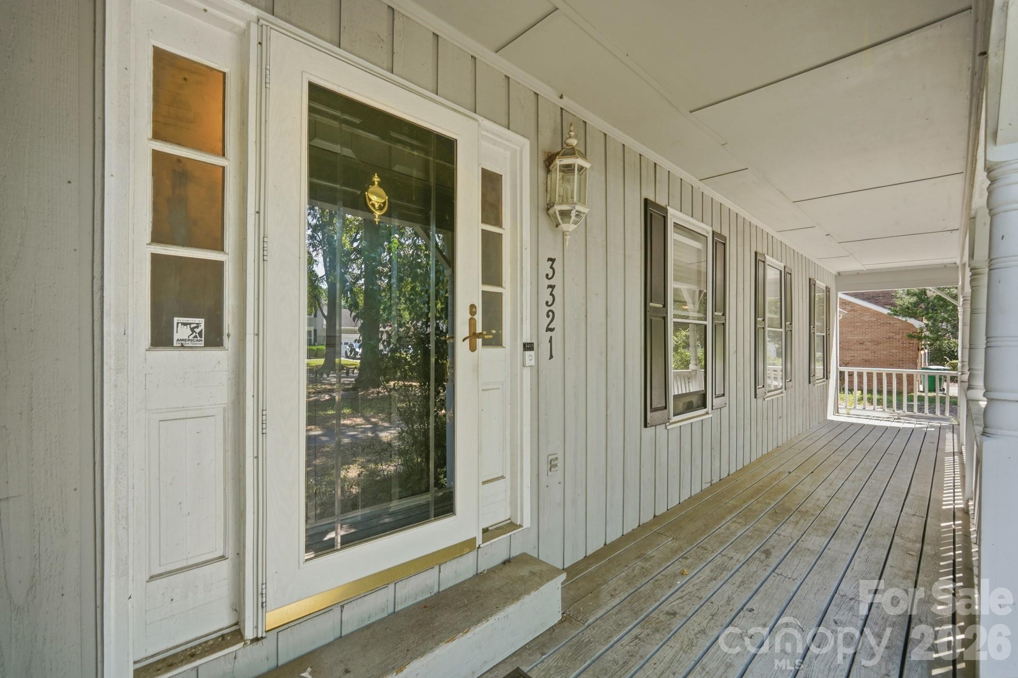 3321 Chilham Place Property Photo 3