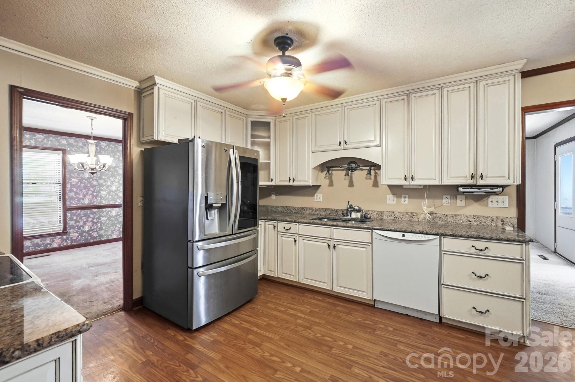 3321 Chilham Place Property Photo 14