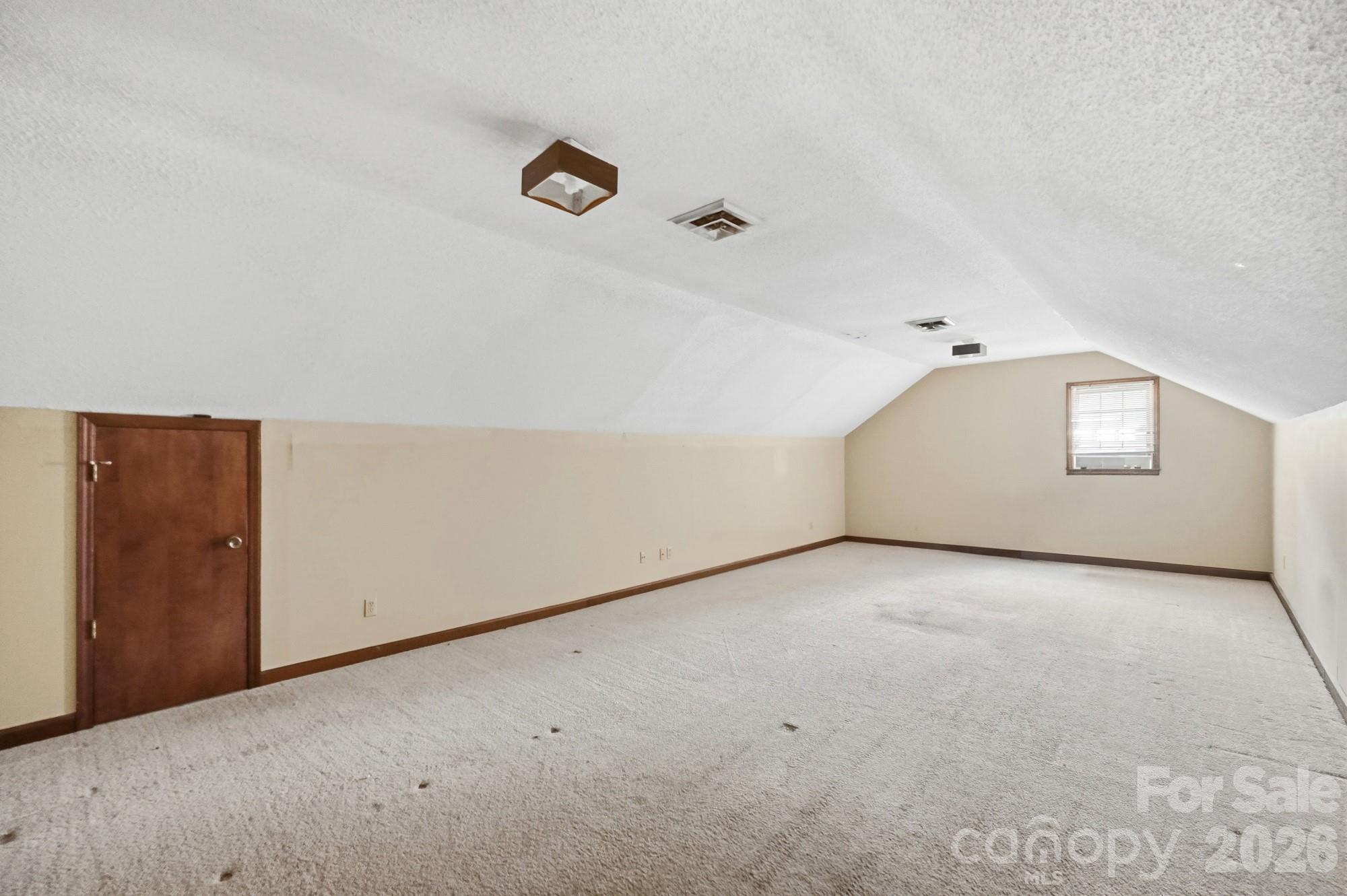 3321 Chilham Place Property Photo 27