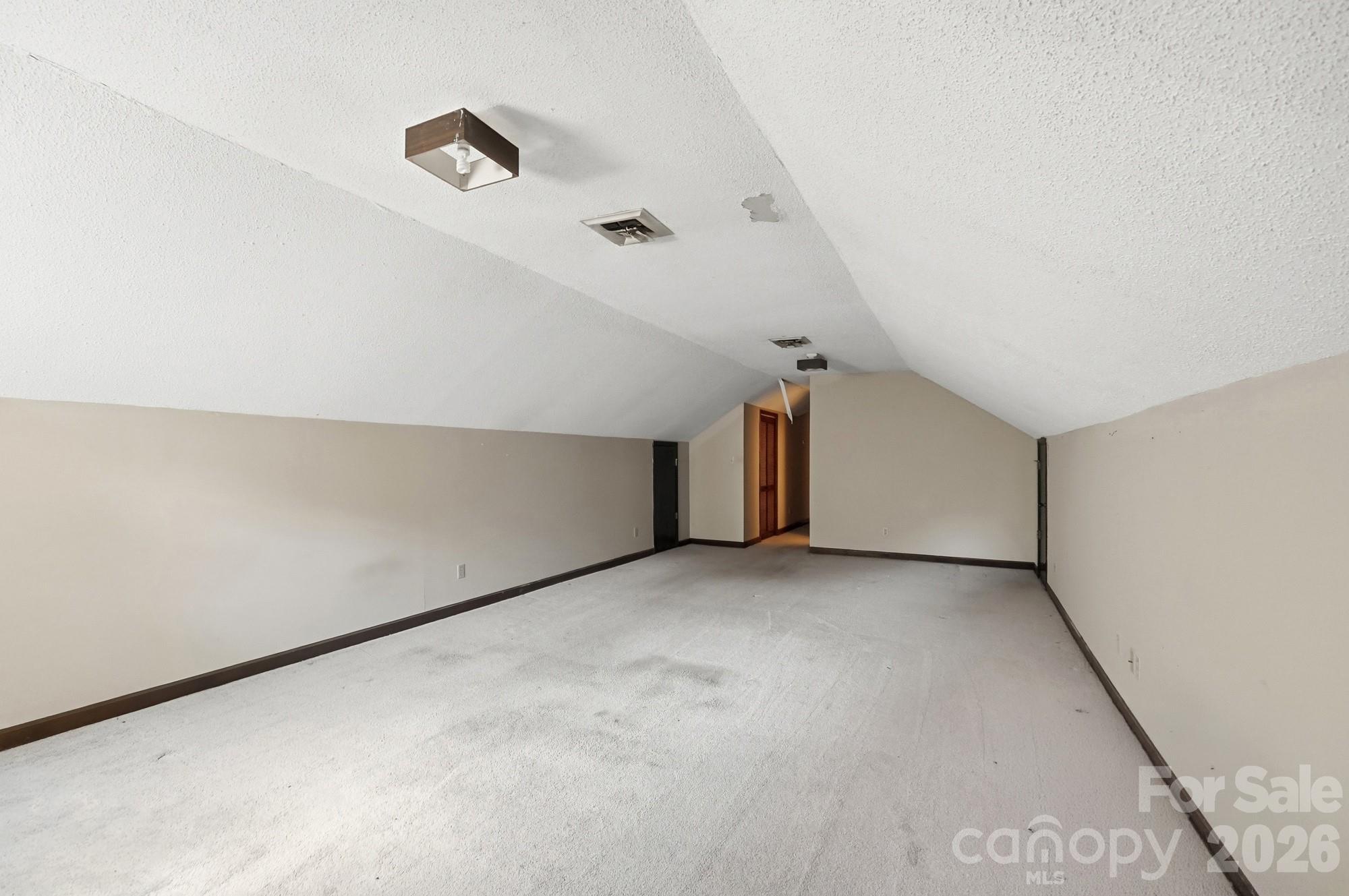 3321 Chilham Place Property Photo 28
