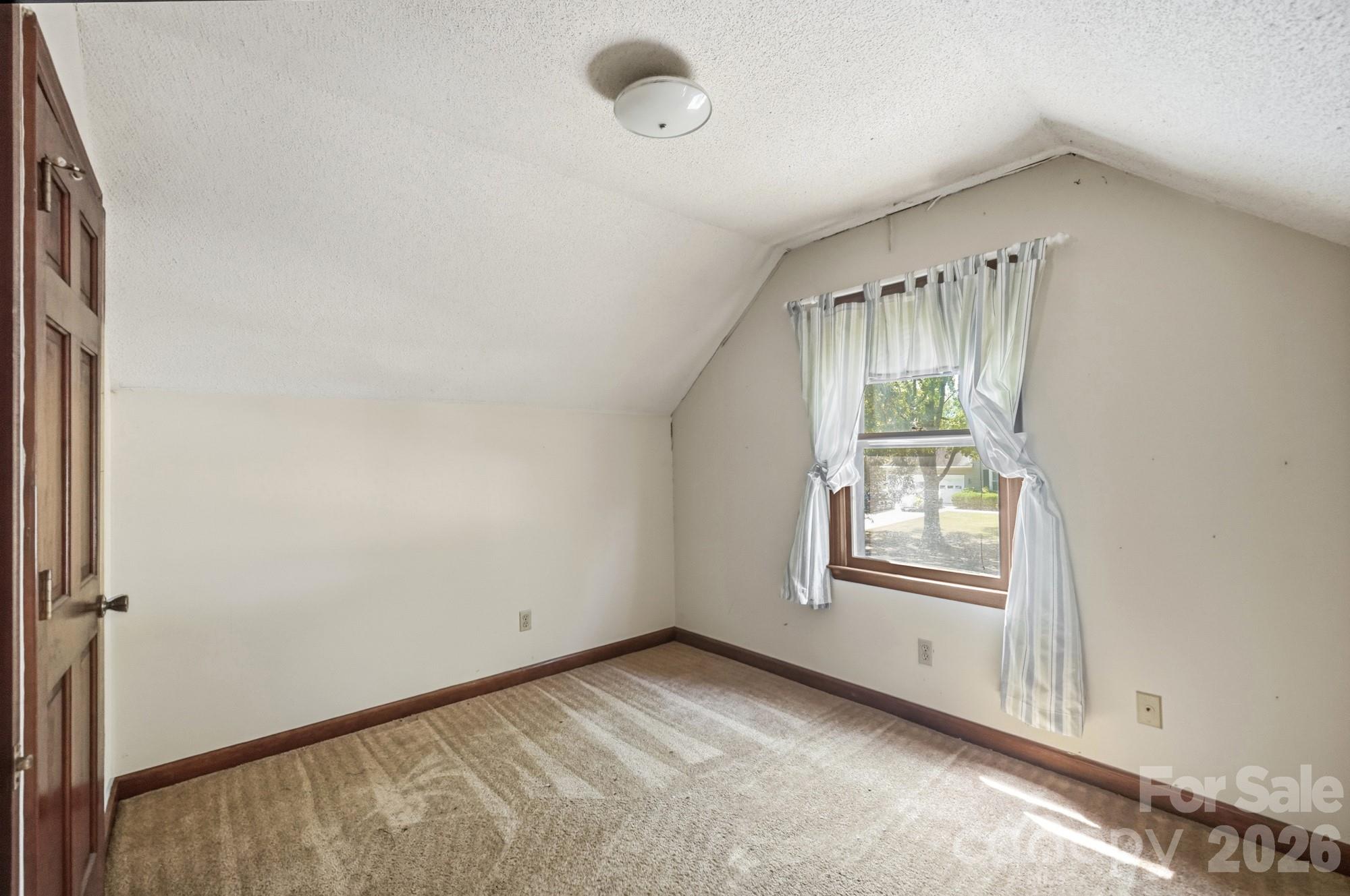 3321 Chilham Place Property Photo 29