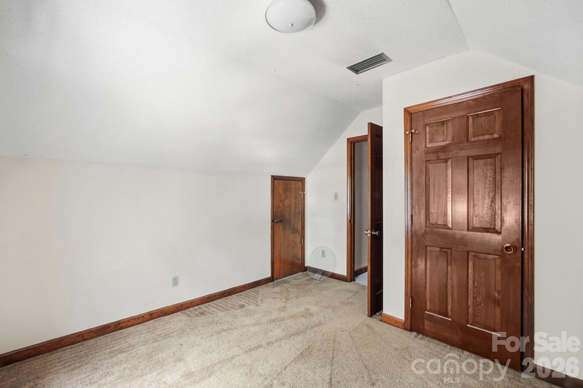 3321 Chilham Place Property Photo 30