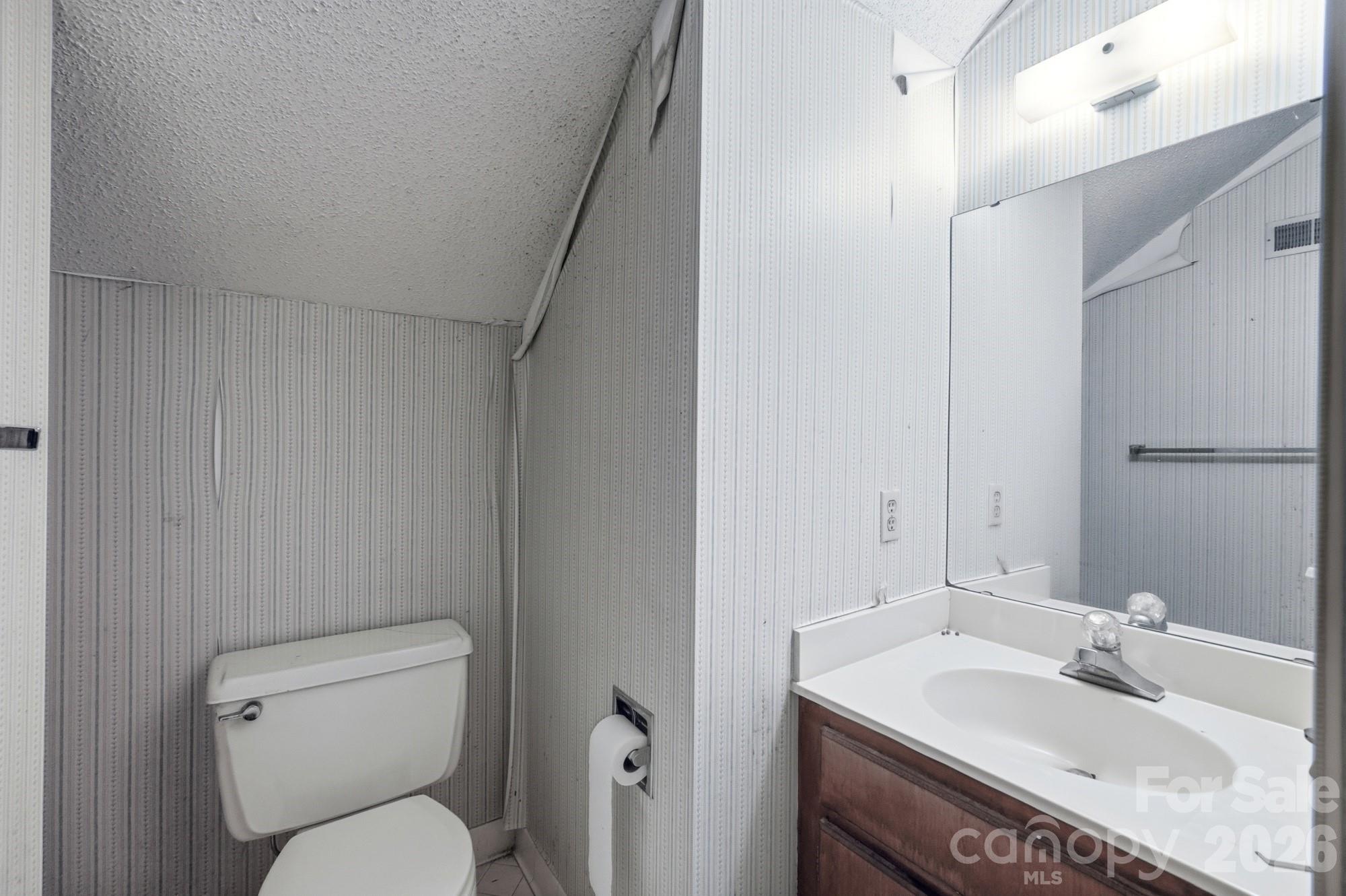 3321 Chilham Place Property Photo 31