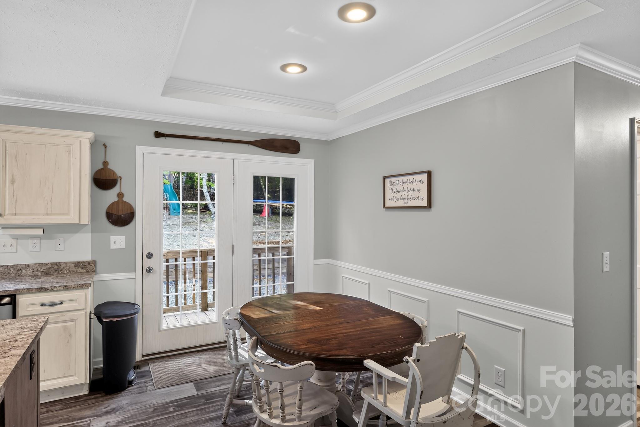 140 Fernwood Court Property Photo 15