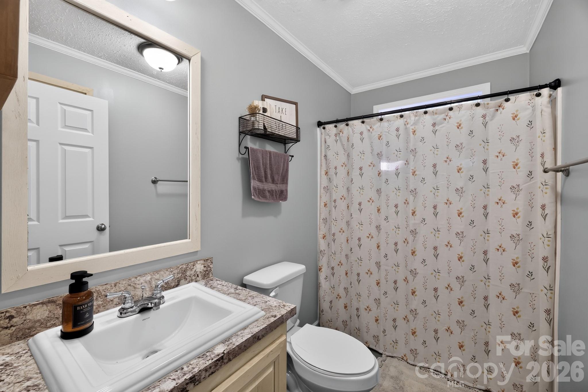 140 Fernwood Court Property Photo 21