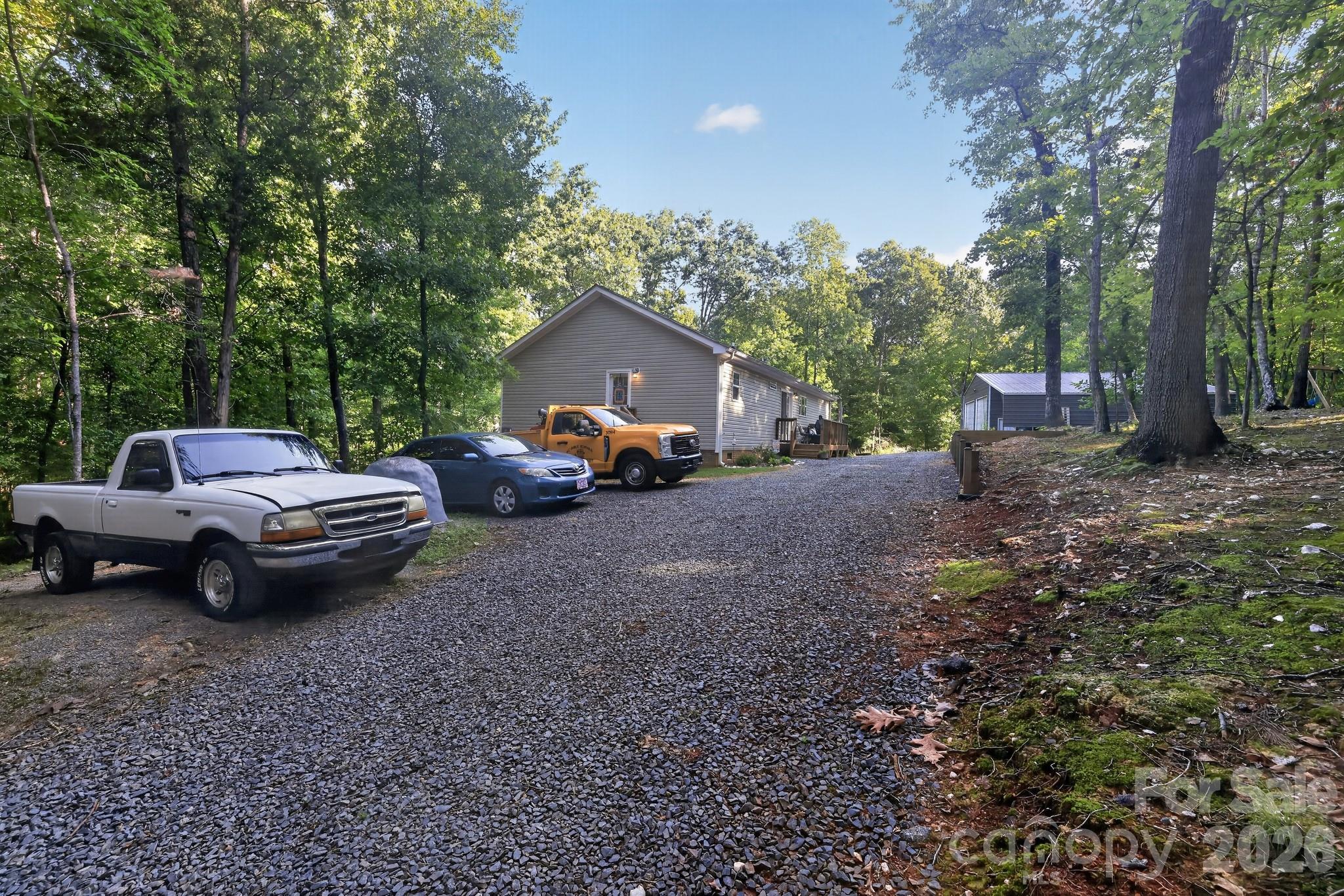 140 Fernwood Court Property Photo 27