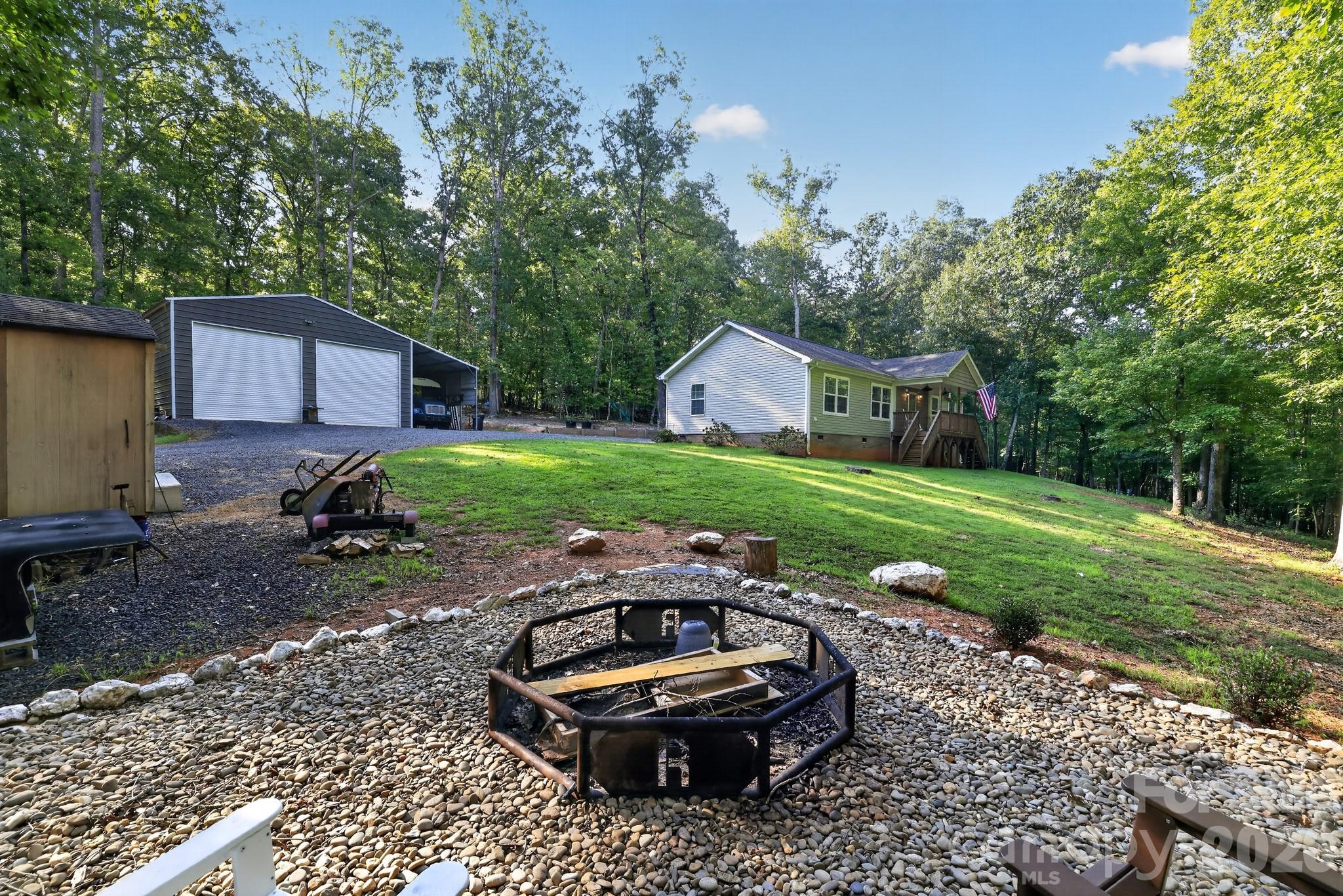 140 Fernwood Court Property Photo 32