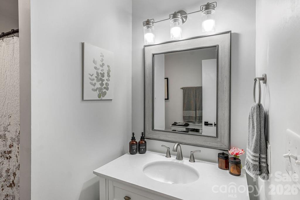 309 Treeline Drive Property Photo 20